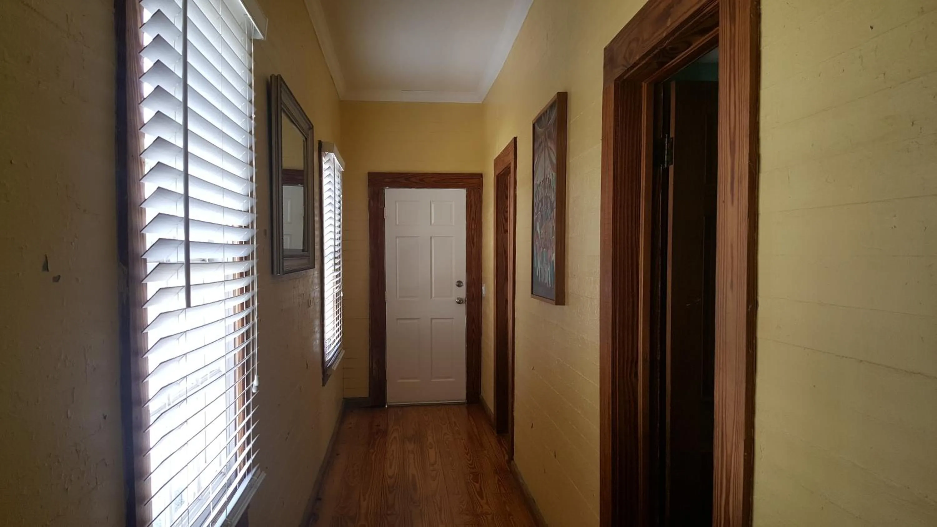 Courtney's Place Historic Cottages & Inns