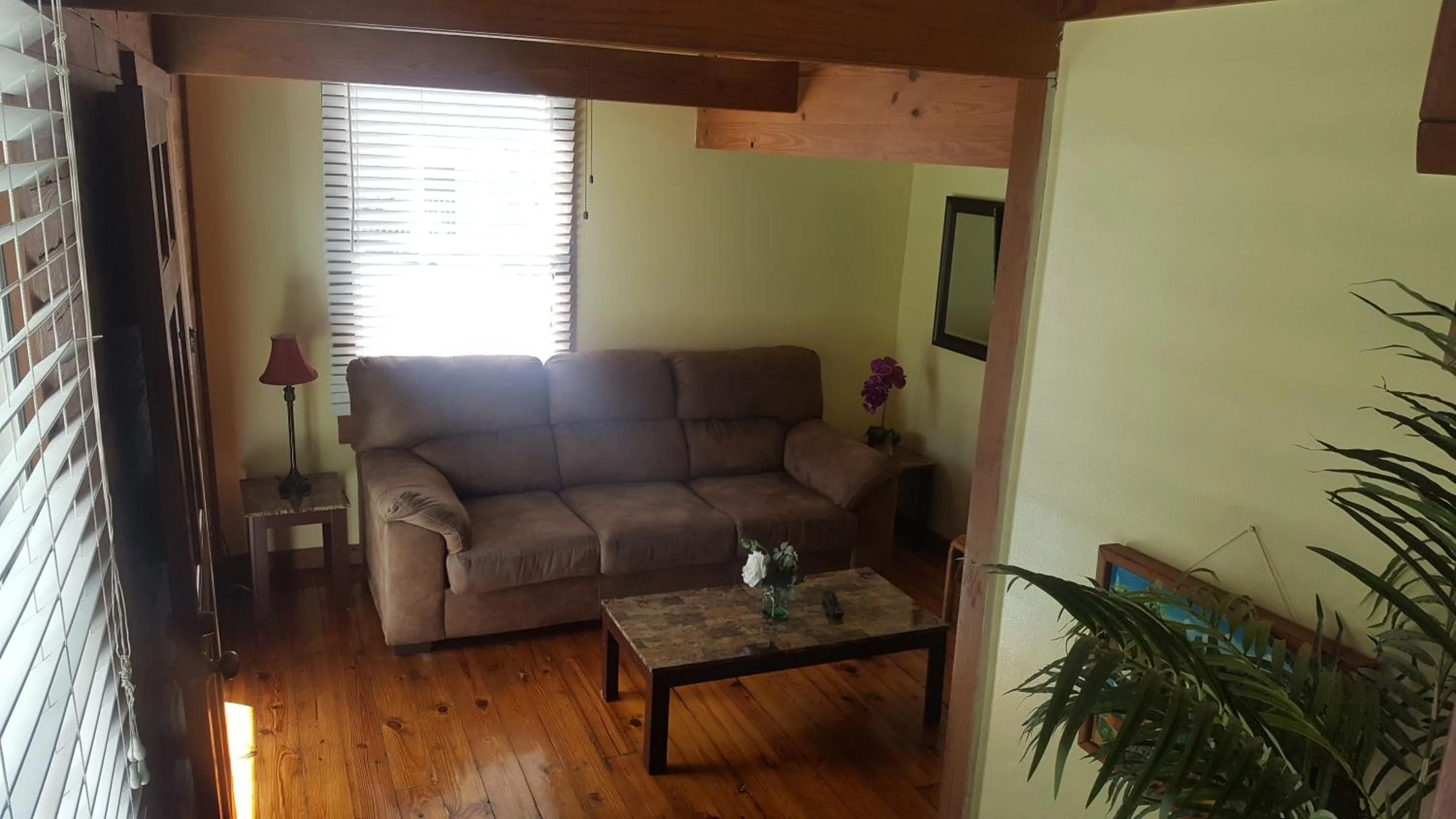 Courtney's Place Historic Cottages & Inns