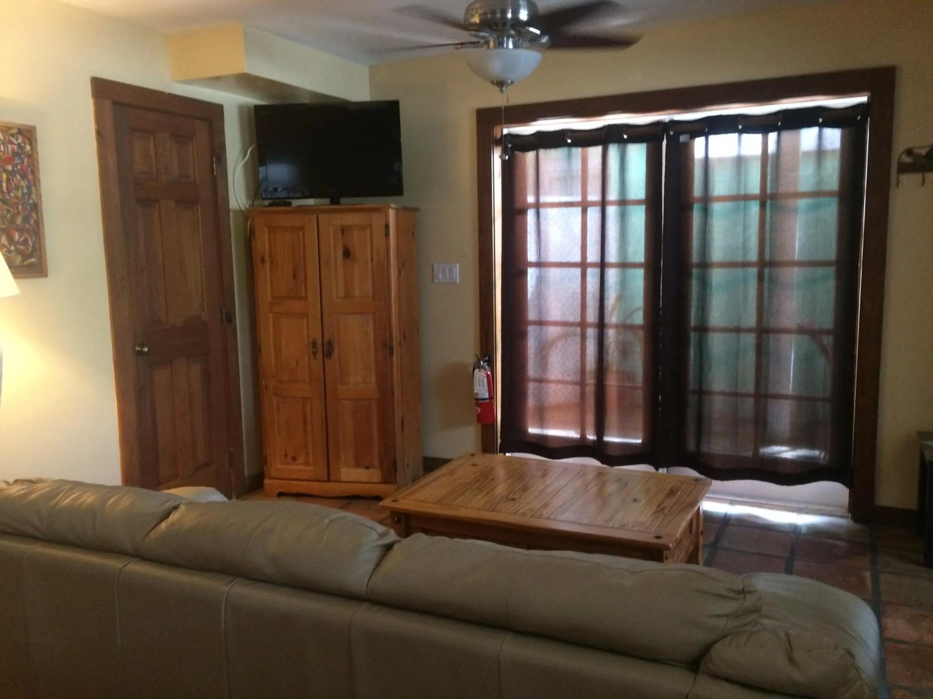 Courtney's Place Historic Cottages & Inns