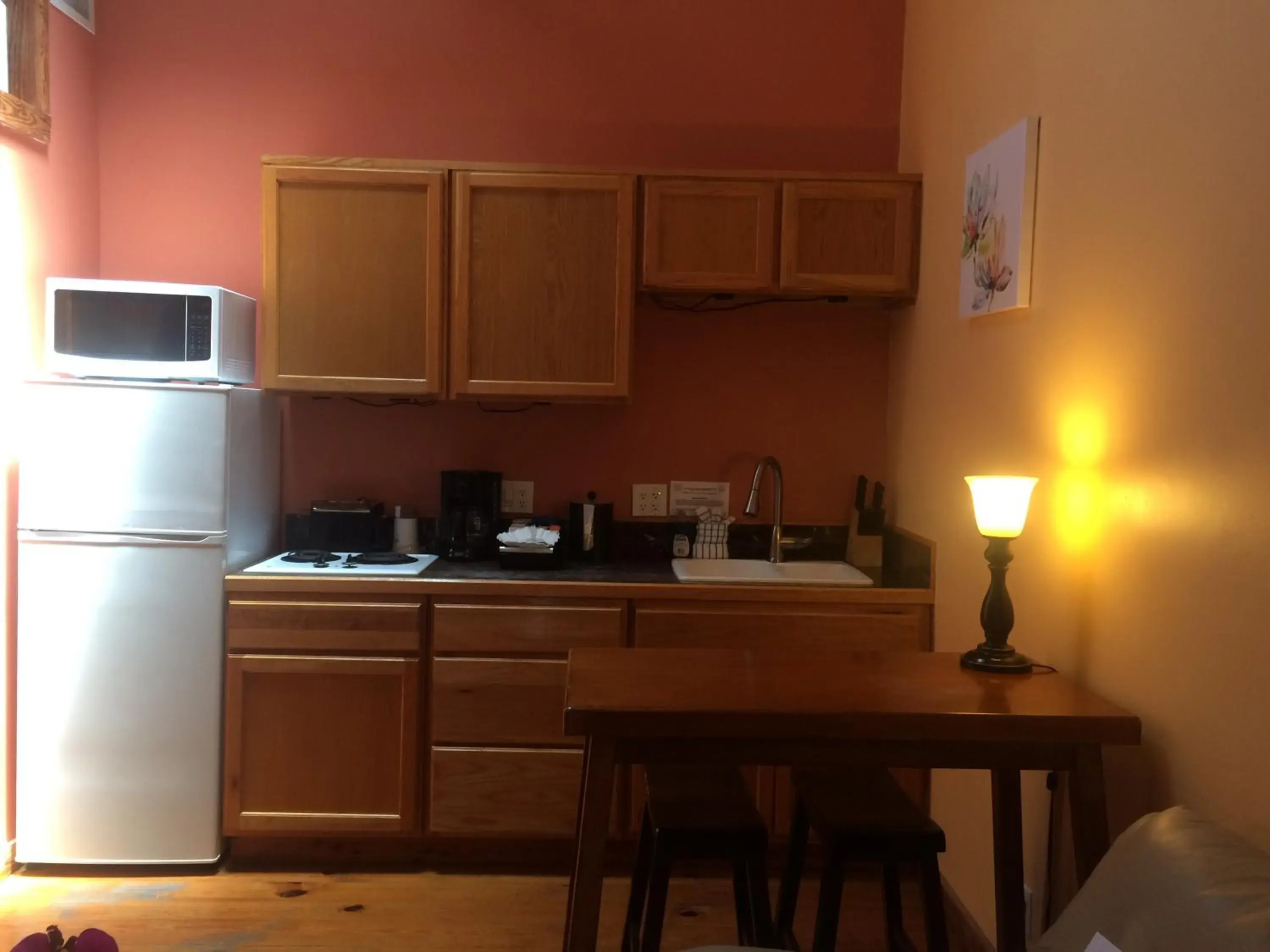 Loft cottage ( Unit C5) in Courtney's Place Historic Cottages & Inns Loft cottage ( Unit C5) in Courtney's Place Historic Cottages & Inns