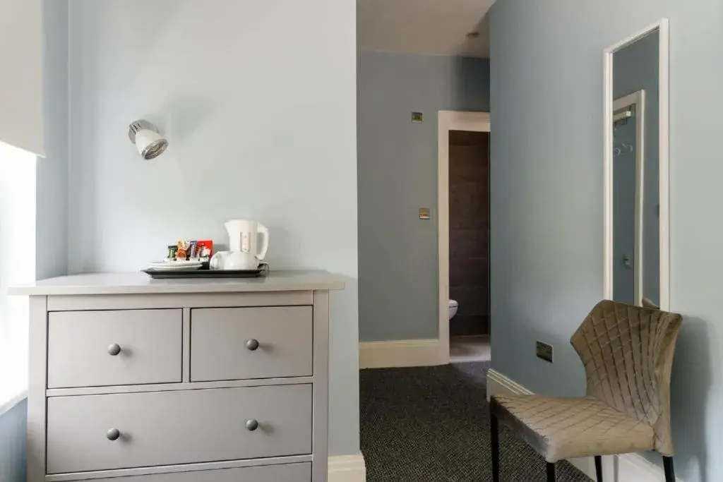 Bedroom in OYO Ruby Pub & Hotel Bedroom in OYO Ruby Pub & Hotel