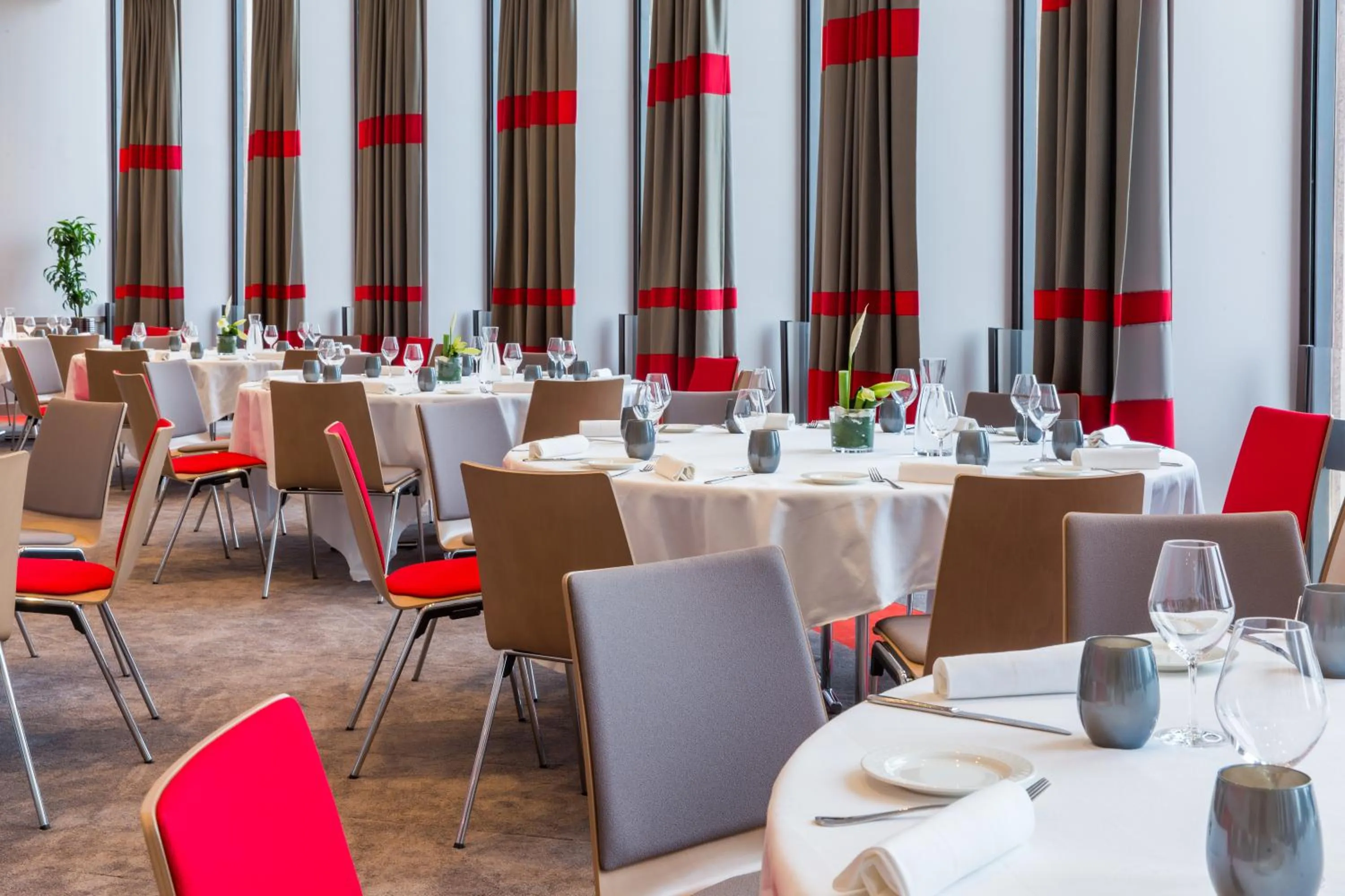 Meeting/conference room in Radisson Blu Hotel, Lyon