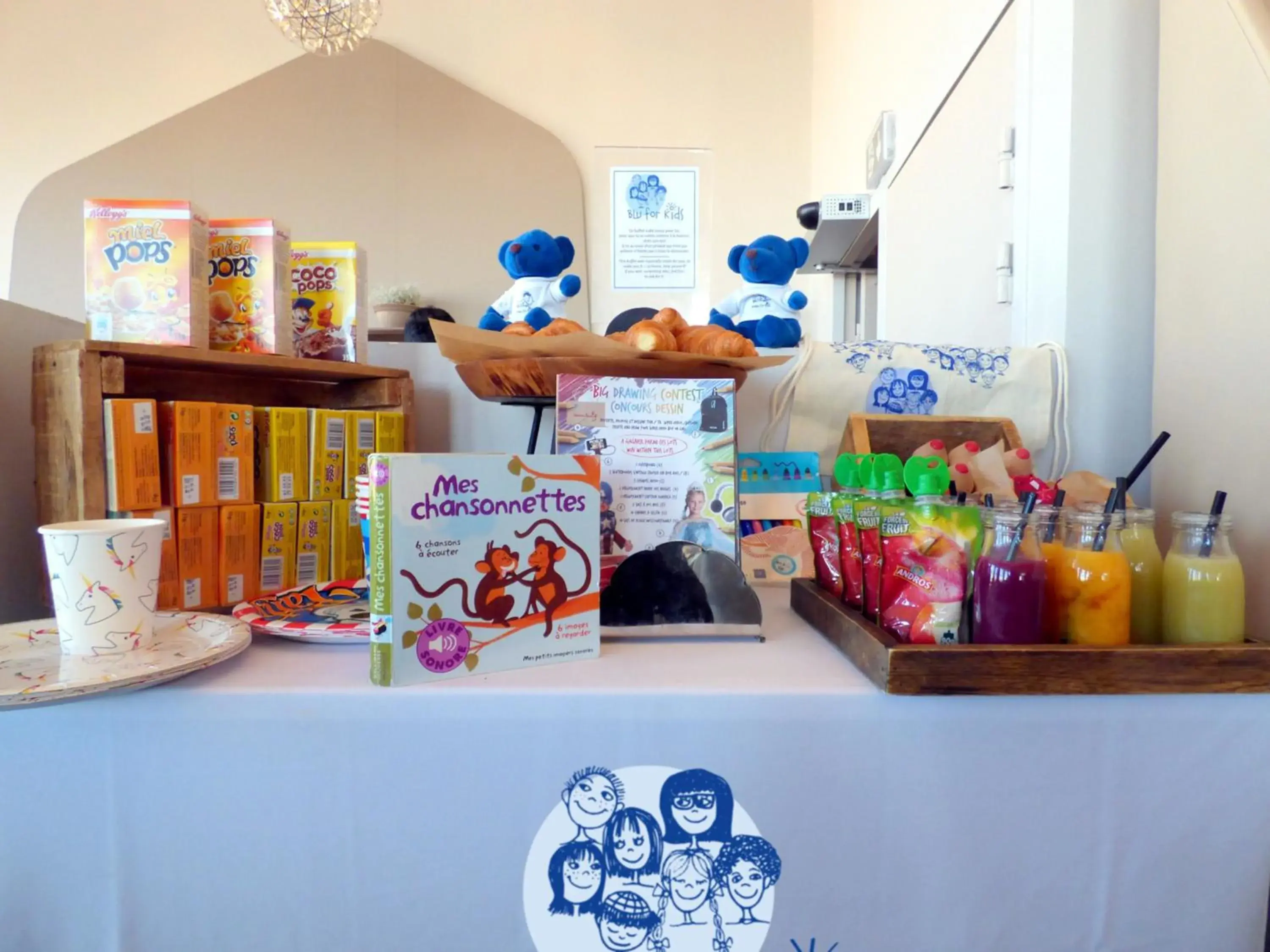 Breakfast in Radisson Blu Hotel, Lyon Breakfast in Radisson Blu Hotel, Lyon