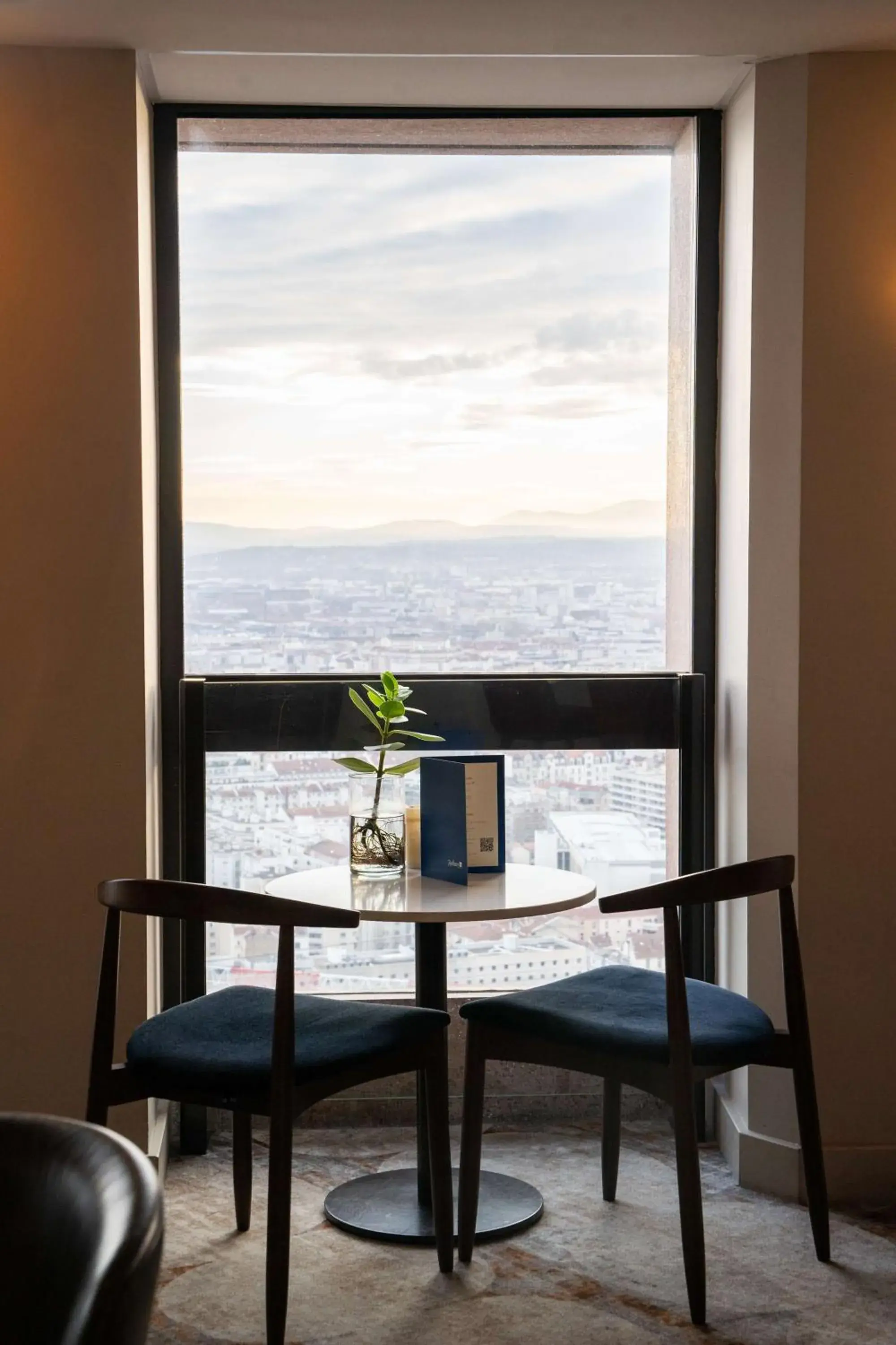 Lounge or bar in Radisson Blu Hotel, Lyon Lounge or bar in Radisson Blu Hotel, Lyon