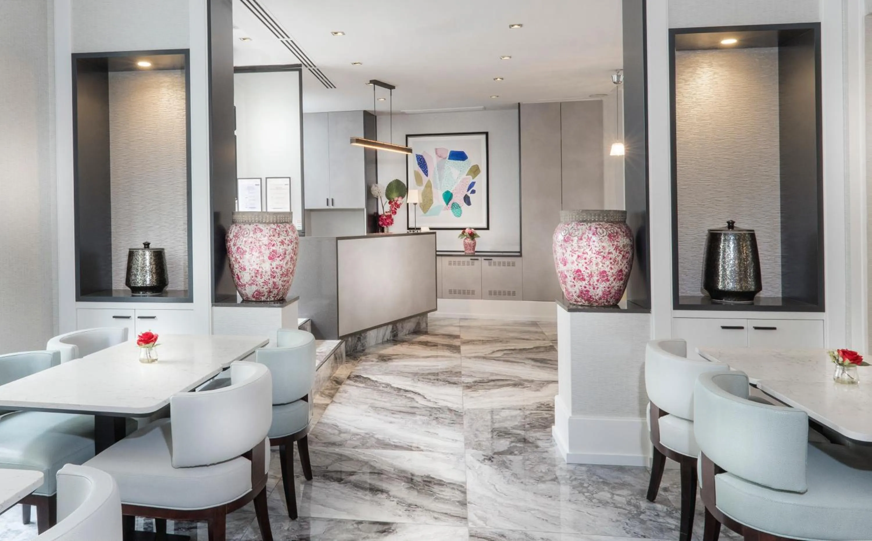 Lobby or reception in Hôtel Du Bois Champs-Elysées