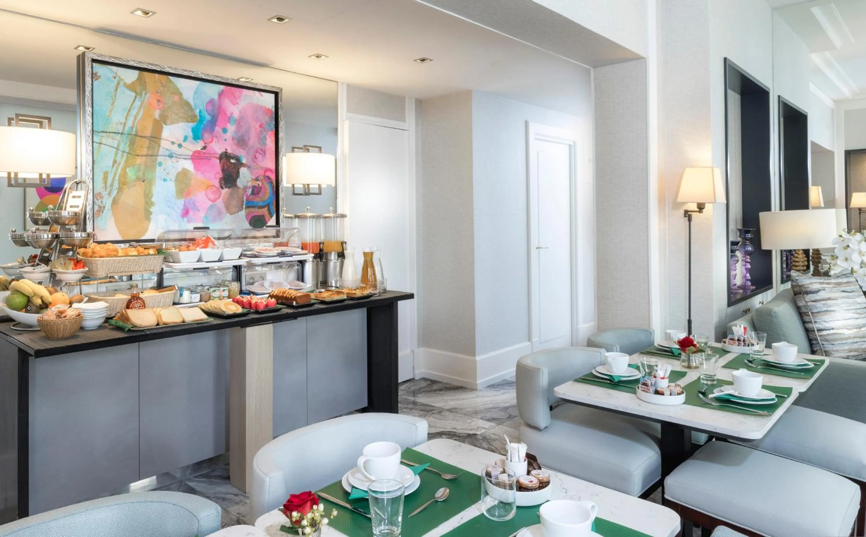 Buffet breakfast in Hôtel Du Bois Champs-Elysées