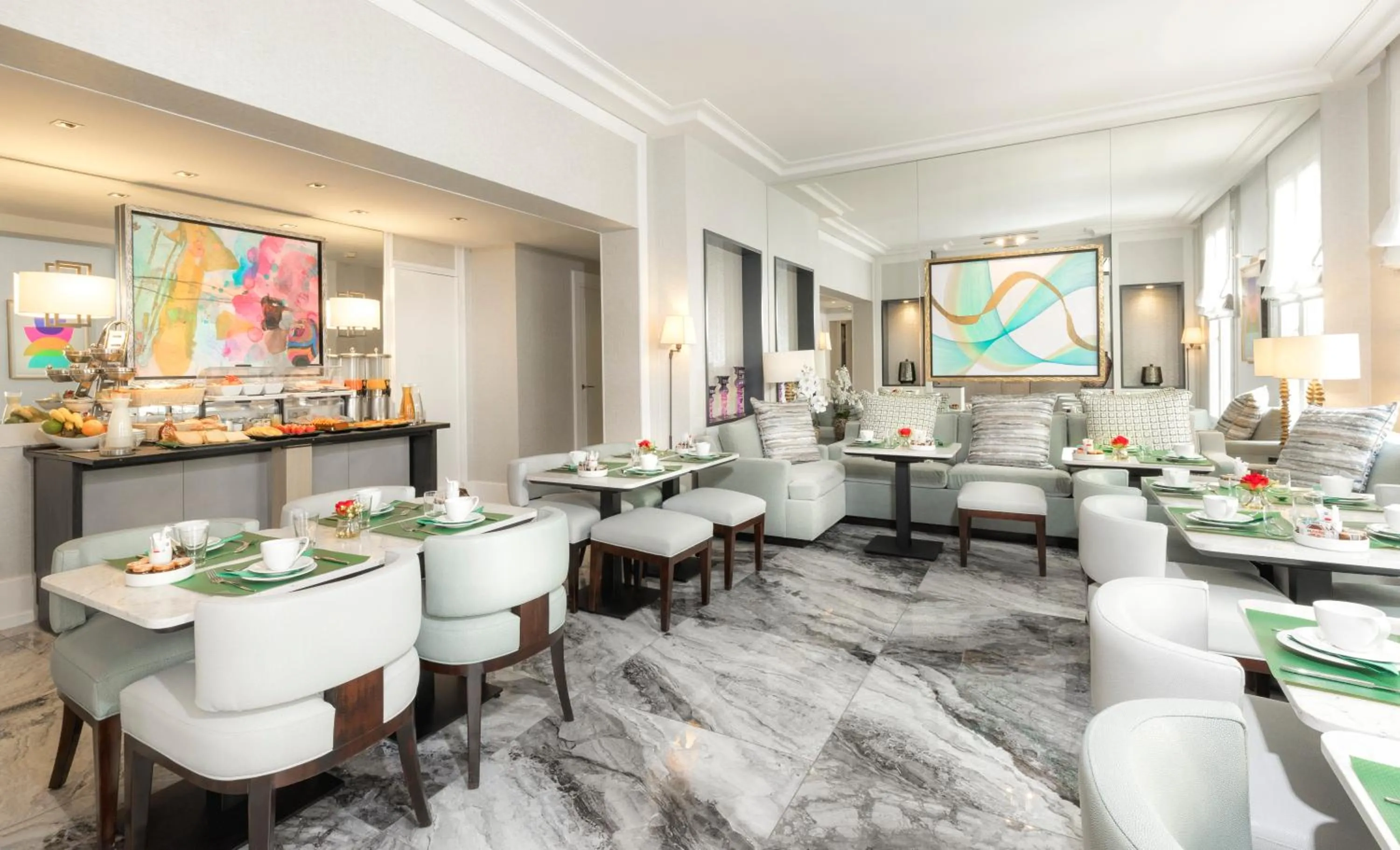 Breakfast in Hôtel Du Bois Champs-Elysées