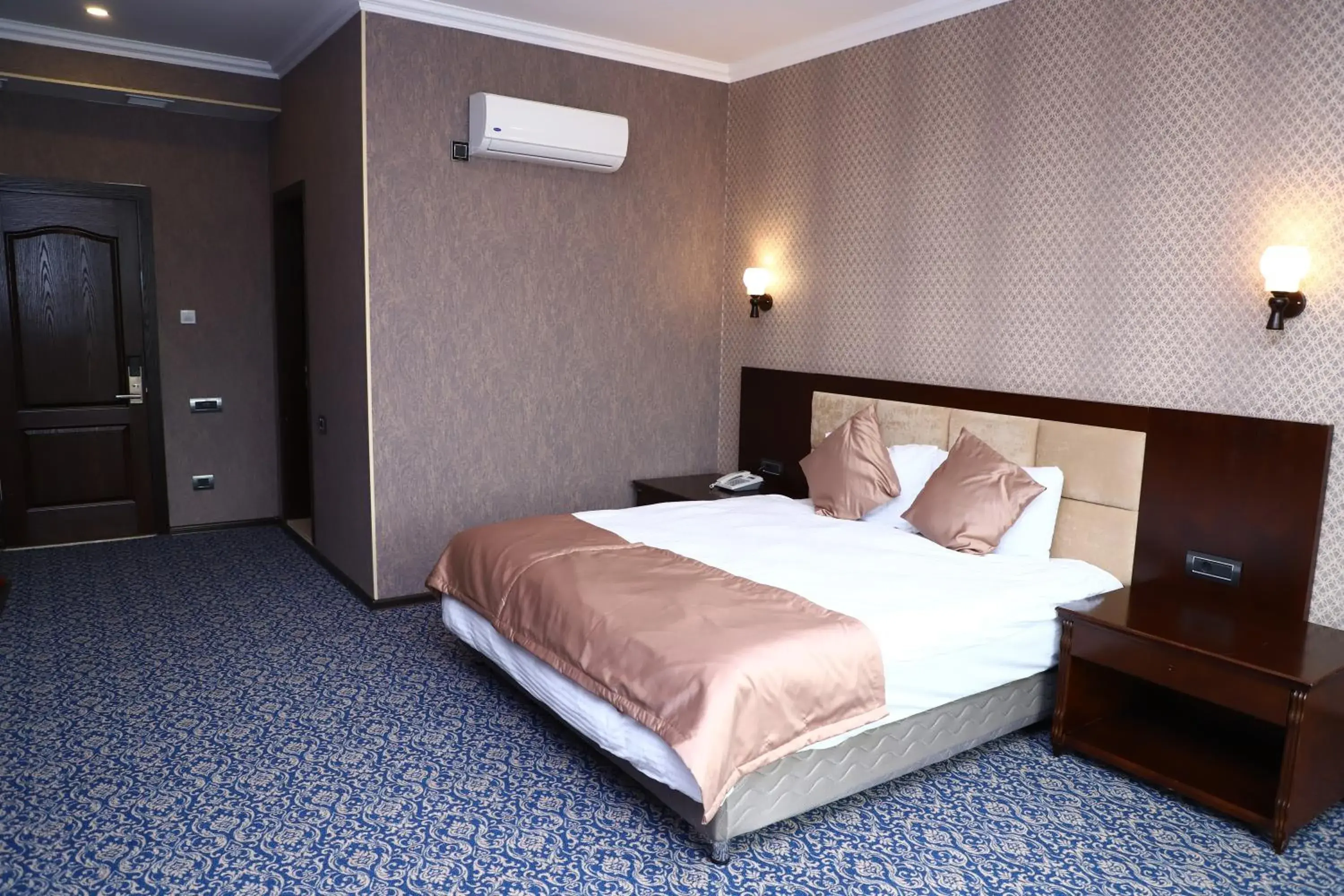 Standard Double Room - single occupancy in Ruma Qala Hotel Standard Double Room - single occupancy in Ruma Qala Hotel