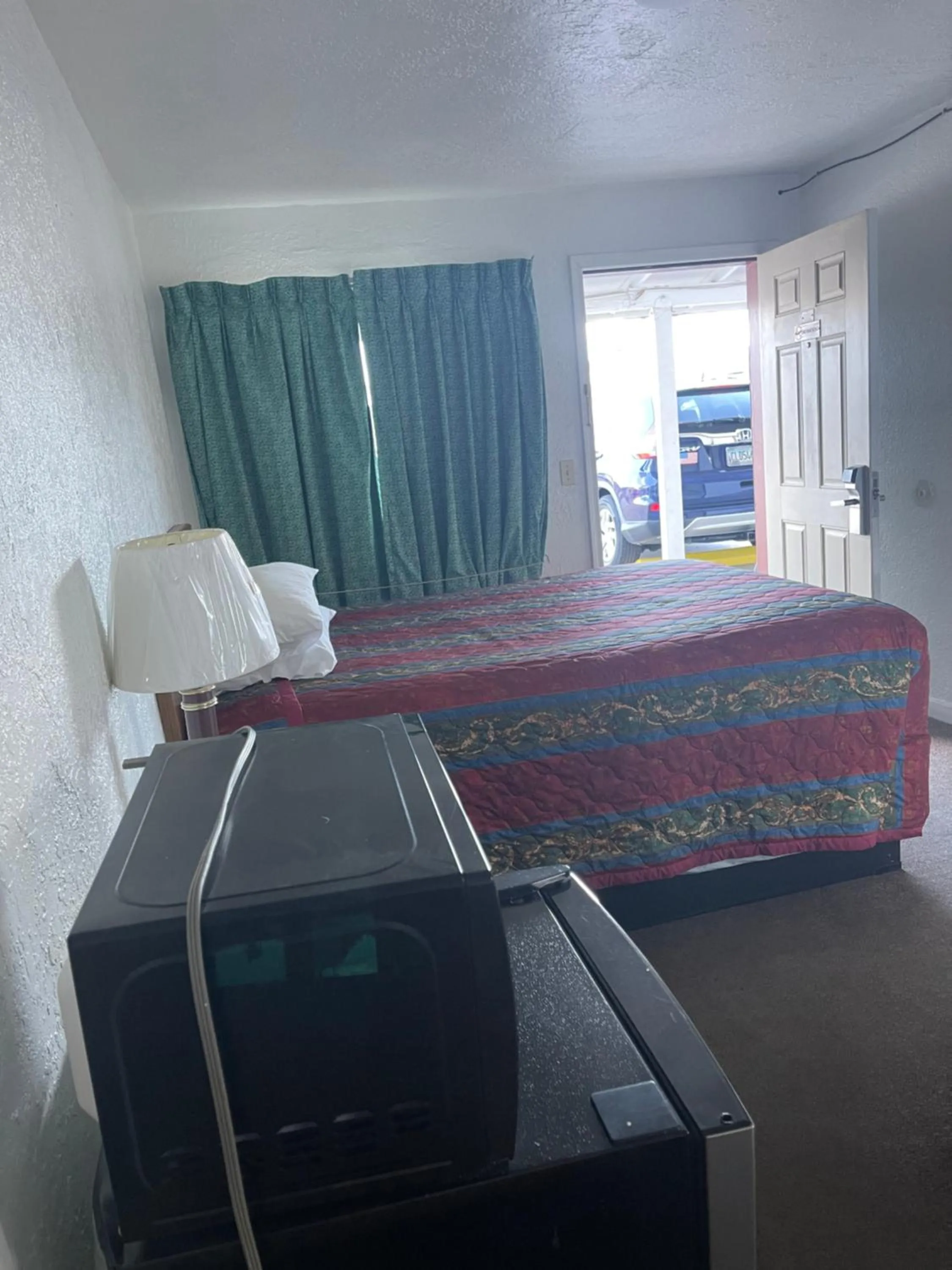 Economy Inn Motel