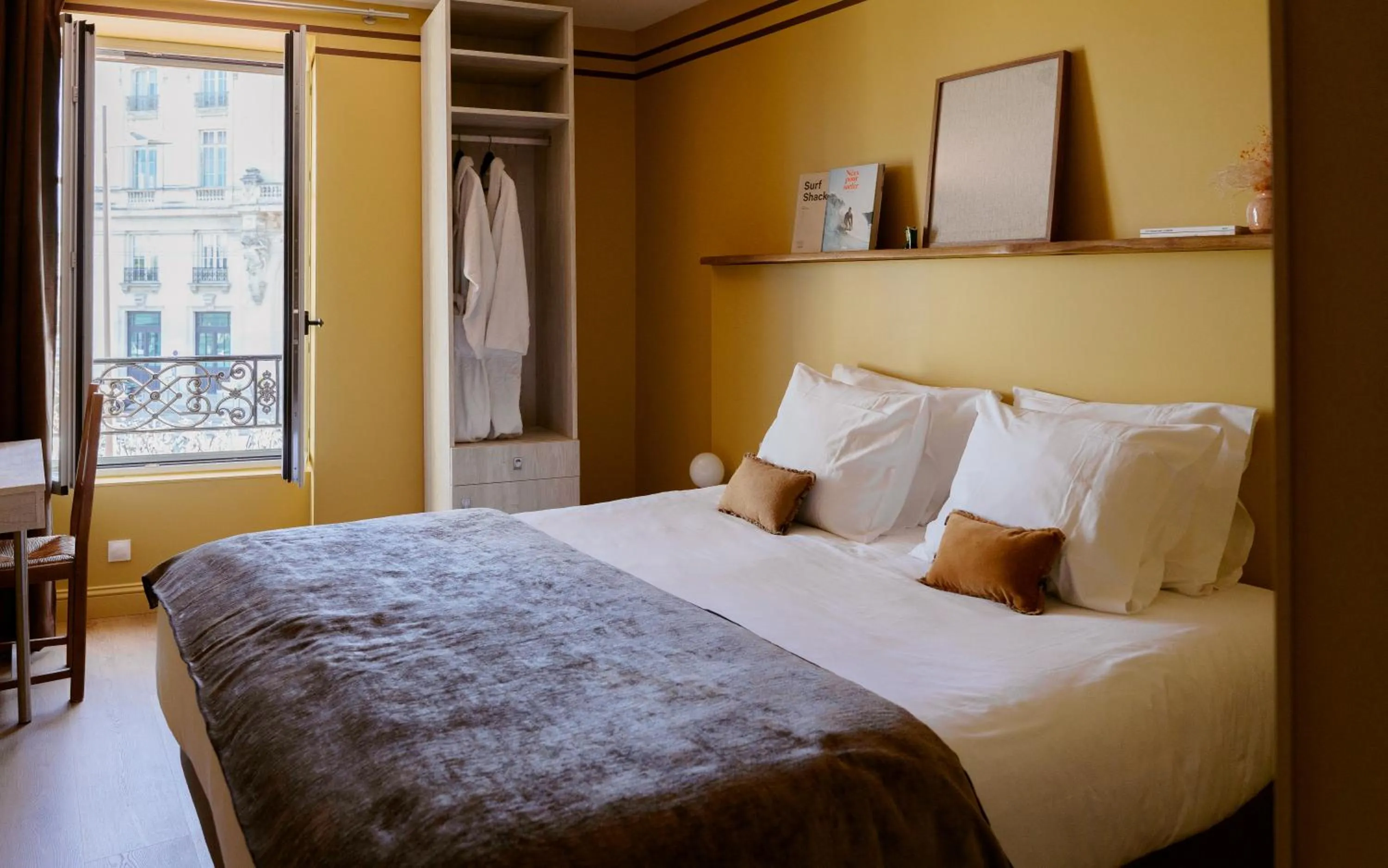 Bedroom, Bed in ROSA Boutique Hotel - Bordeaux Centre Gare