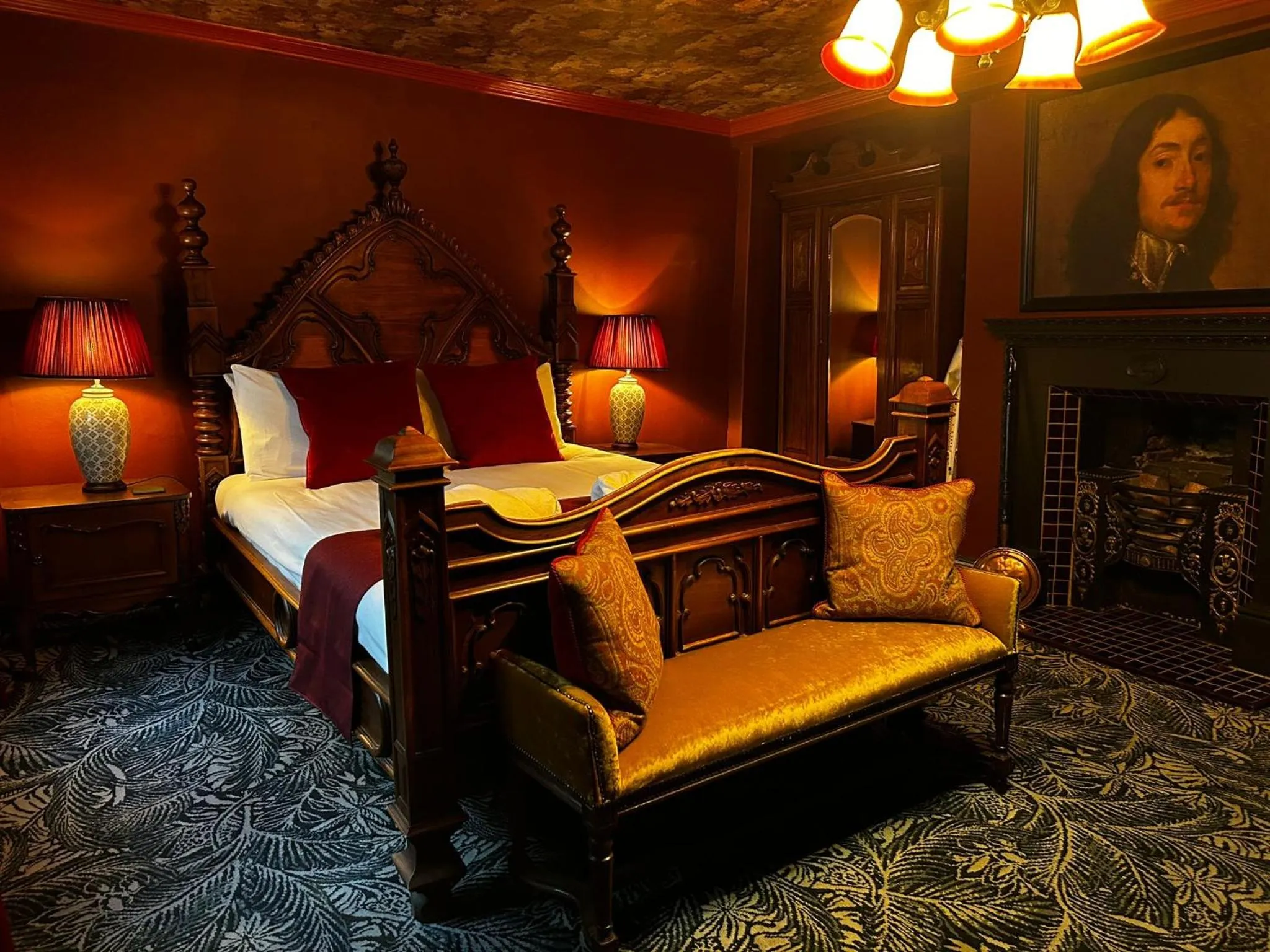 Bed in Golden Fleece York