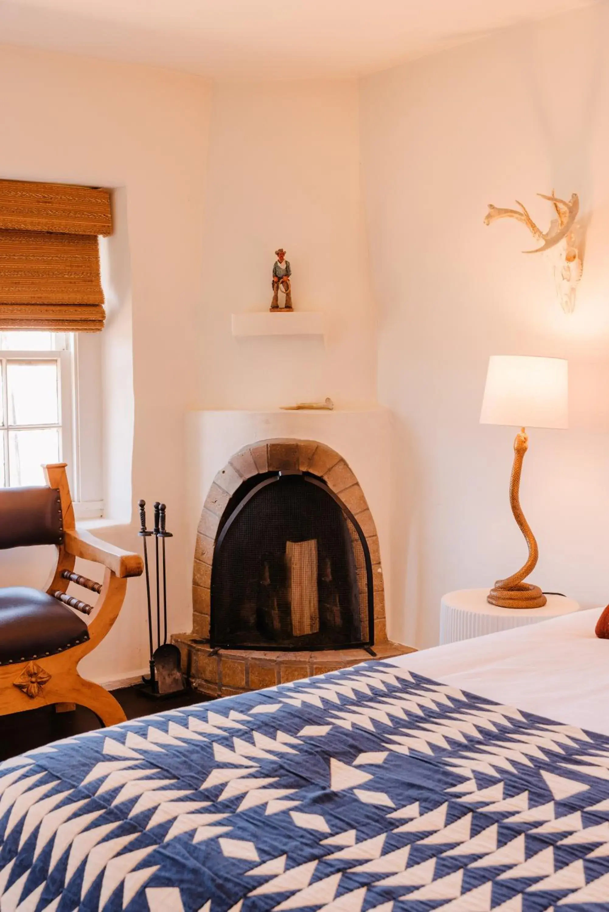 Decorative detail, Bed in Pueblo Bonito Inn Decorative detail, Bed in Pueblo Bonito Inn