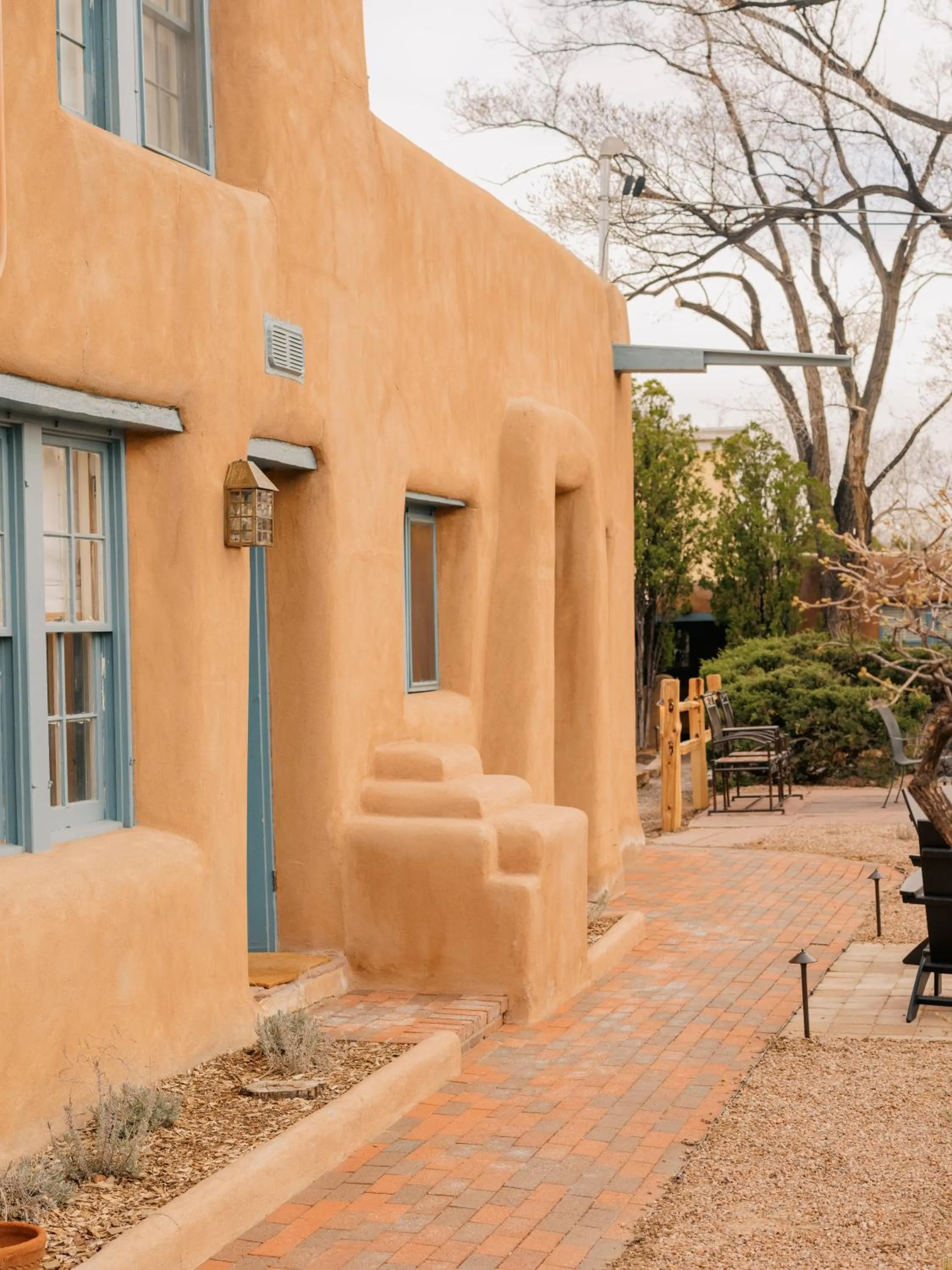 Property building in Pueblo Bonito Inn