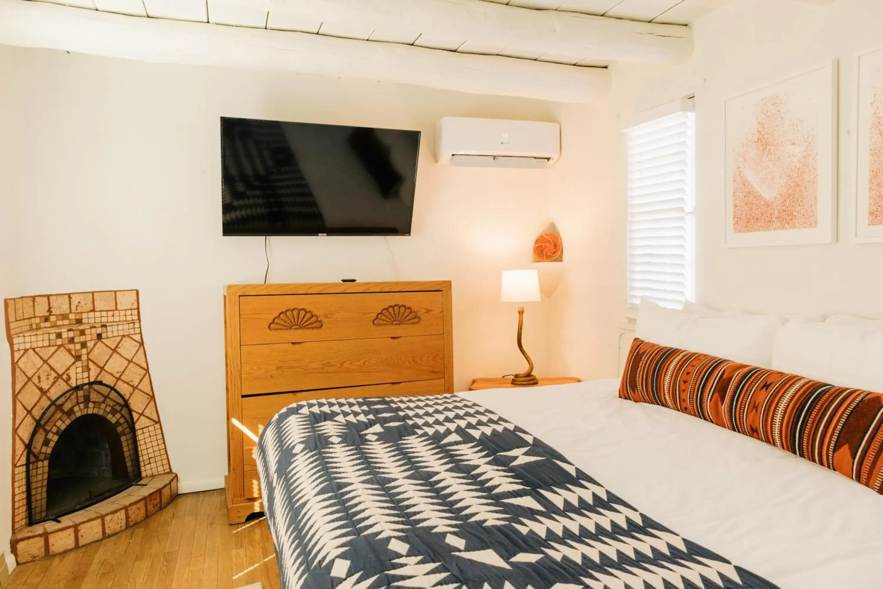 Bedroom, Bed in Pueblo Bonito Inn Bedroom, Bed in Pueblo Bonito Inn