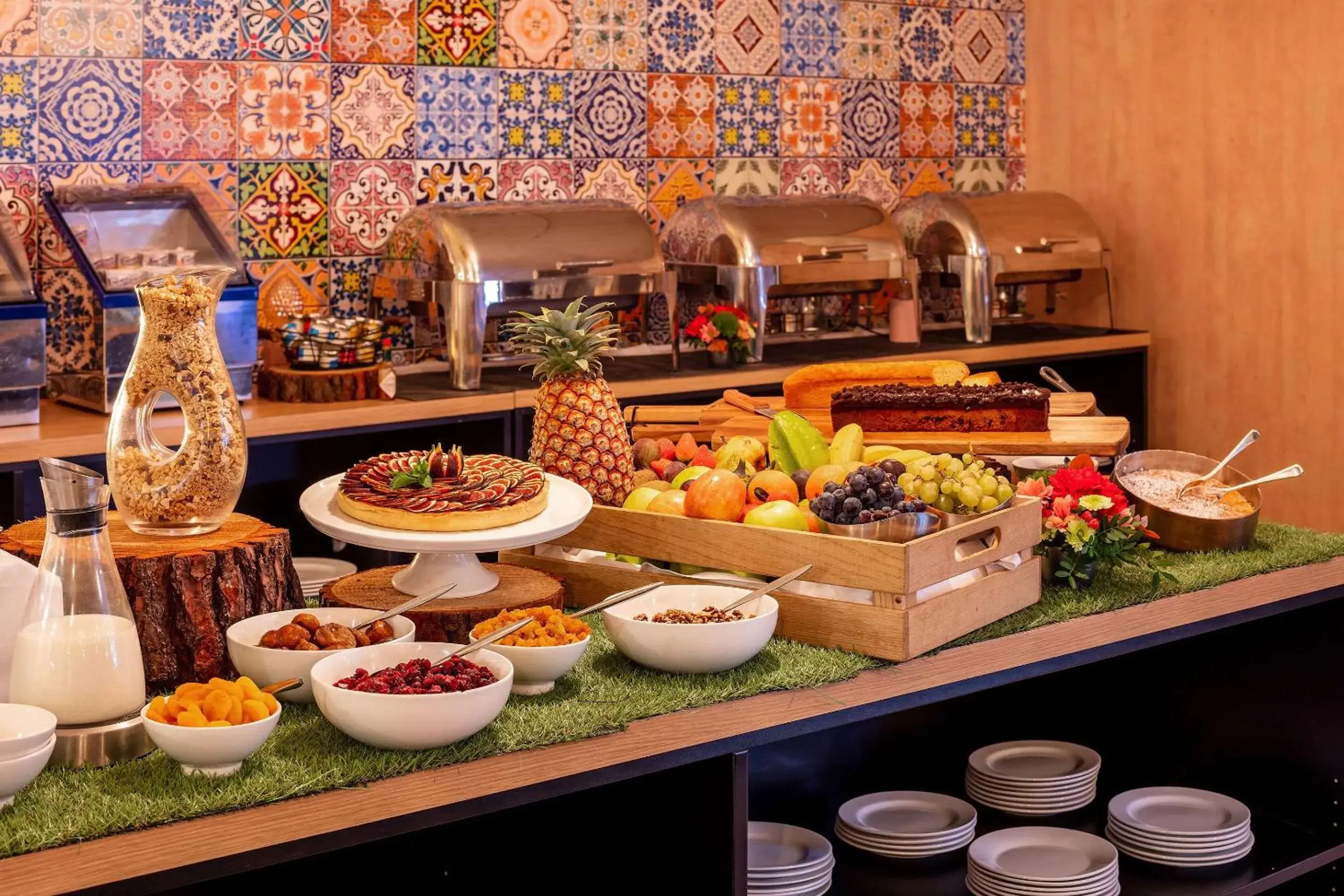 Restaurant/places to eat in Le M & Spa Bordeaux Aéroport by Hôtels & Préférence Restaurant/places to eat in Le M & Spa Bordeaux Aéroport by Hôtels & Préférence