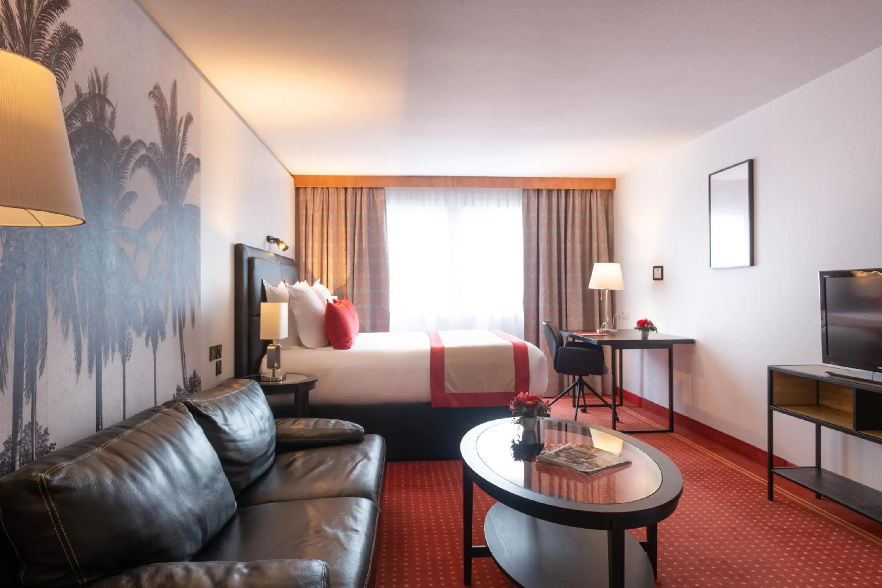 Photo of the whole room in Le M & Spa Bordeaux Aéroport by Hôtels & Préférence Photo of the whole room in Le M & Spa Bordeaux Aéroport by Hôtels & Préférence