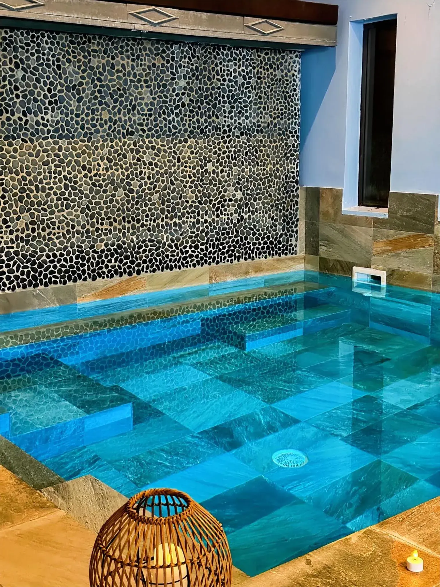 Spa and wellness centre/facilities in Le M & Spa Bordeaux Aéroport by Hôtels & Préférence Spa and wellness centre/facilities in Le M & Spa Bordeaux Aéroport by Hôtels & Préférence