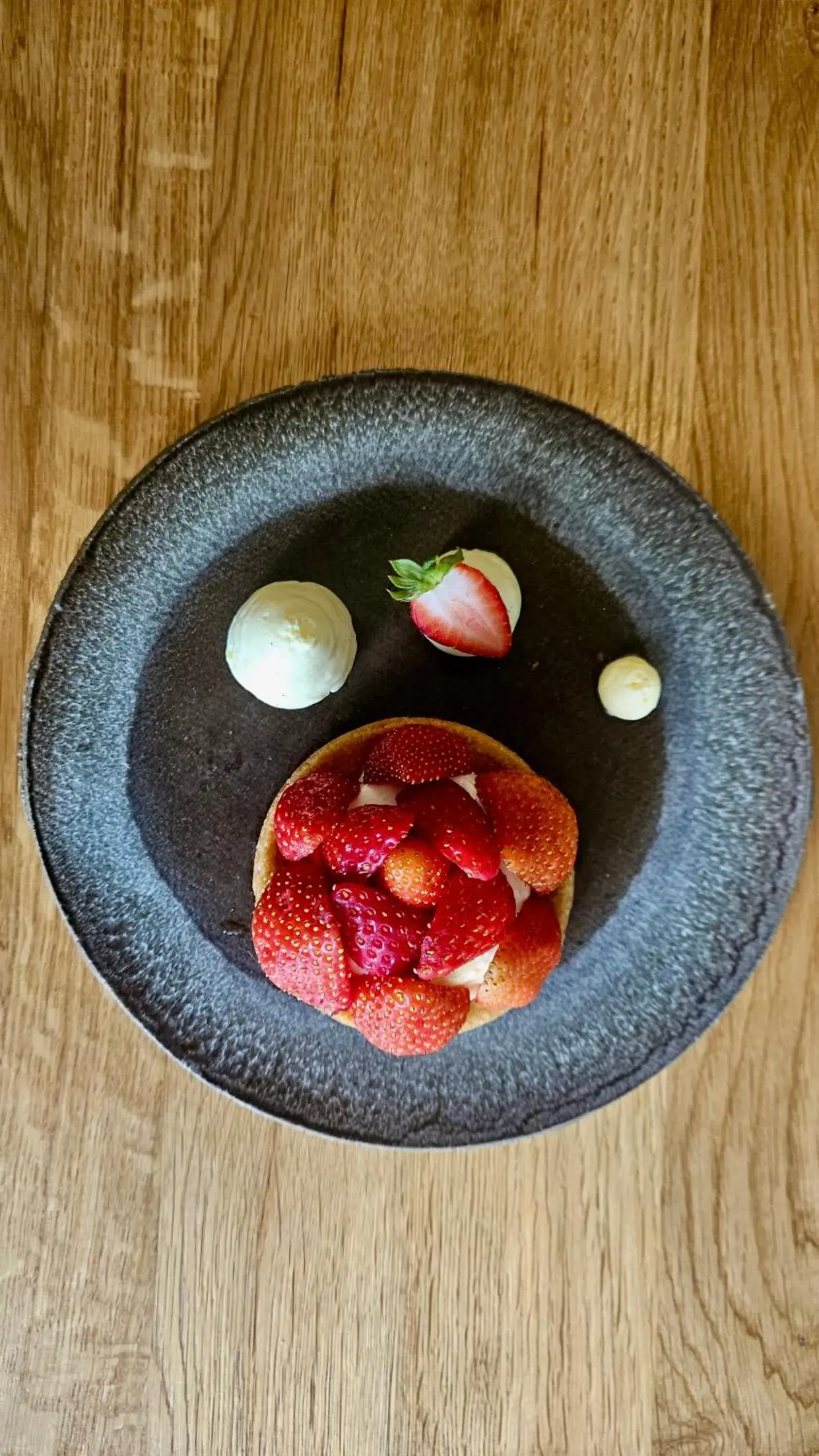 Food in Le M & Spa Bordeaux Aéroport by Hôtels & Préférence Food in Le M & Spa Bordeaux Aéroport by Hôtels & Préférence