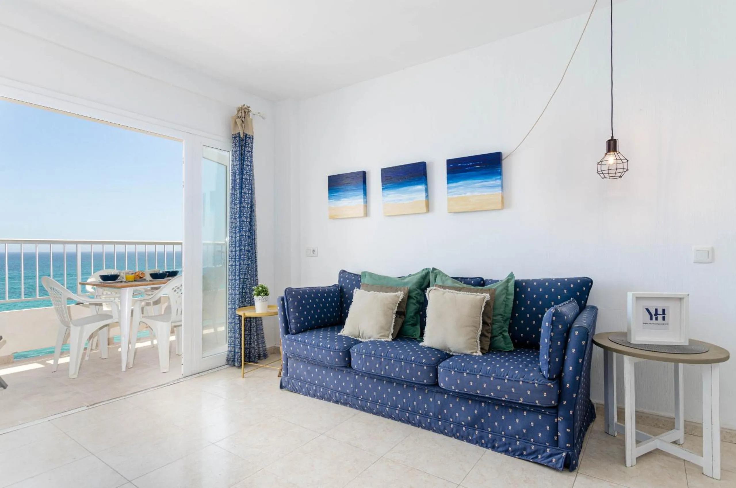 Dining area in YourHouse Ocean