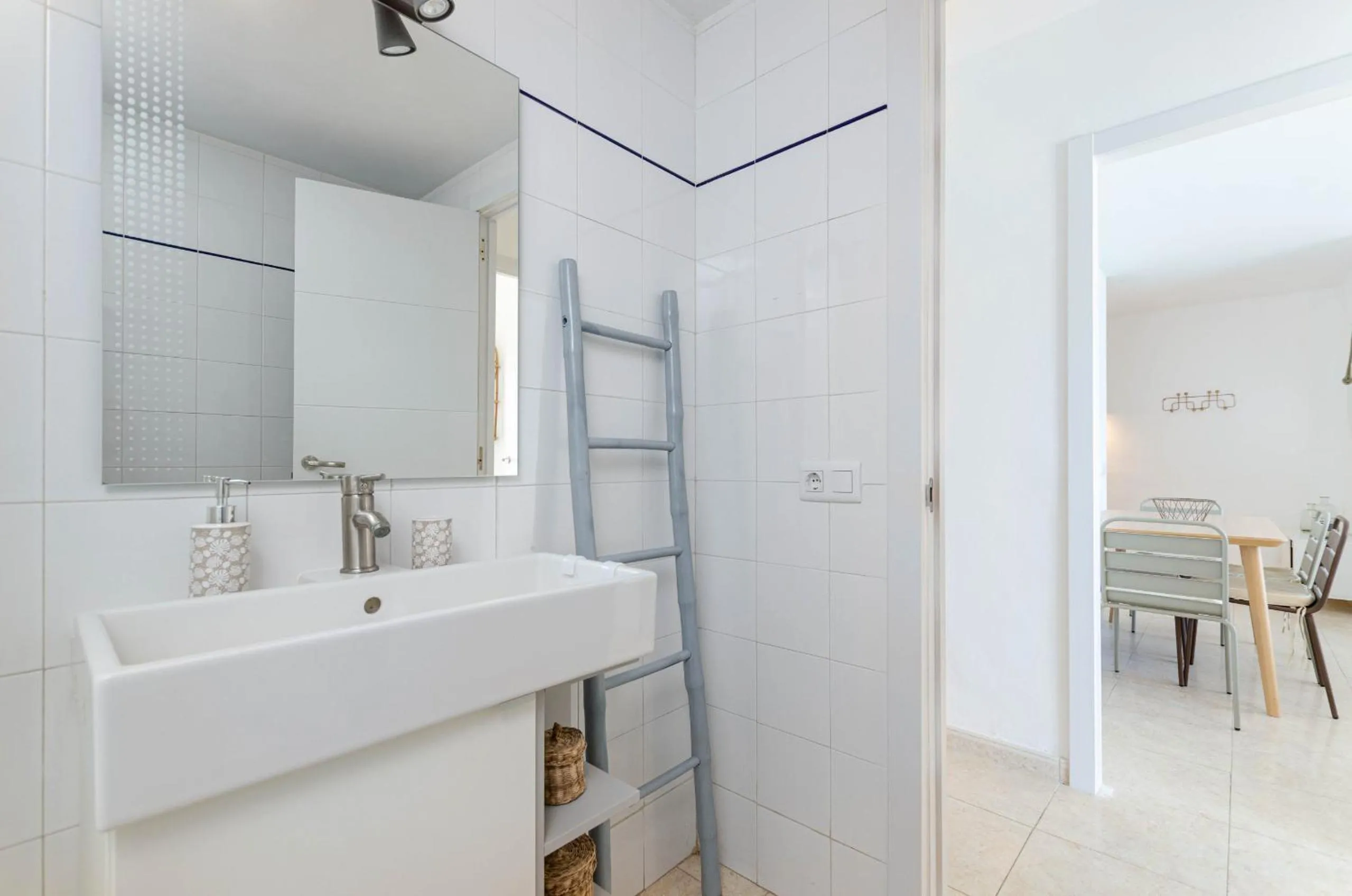 Bathroom in YourHouse Ocean