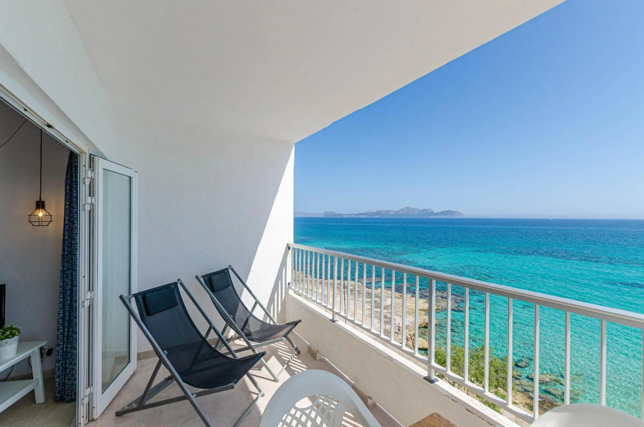Balcony/Terrace in YourHouse Ocean