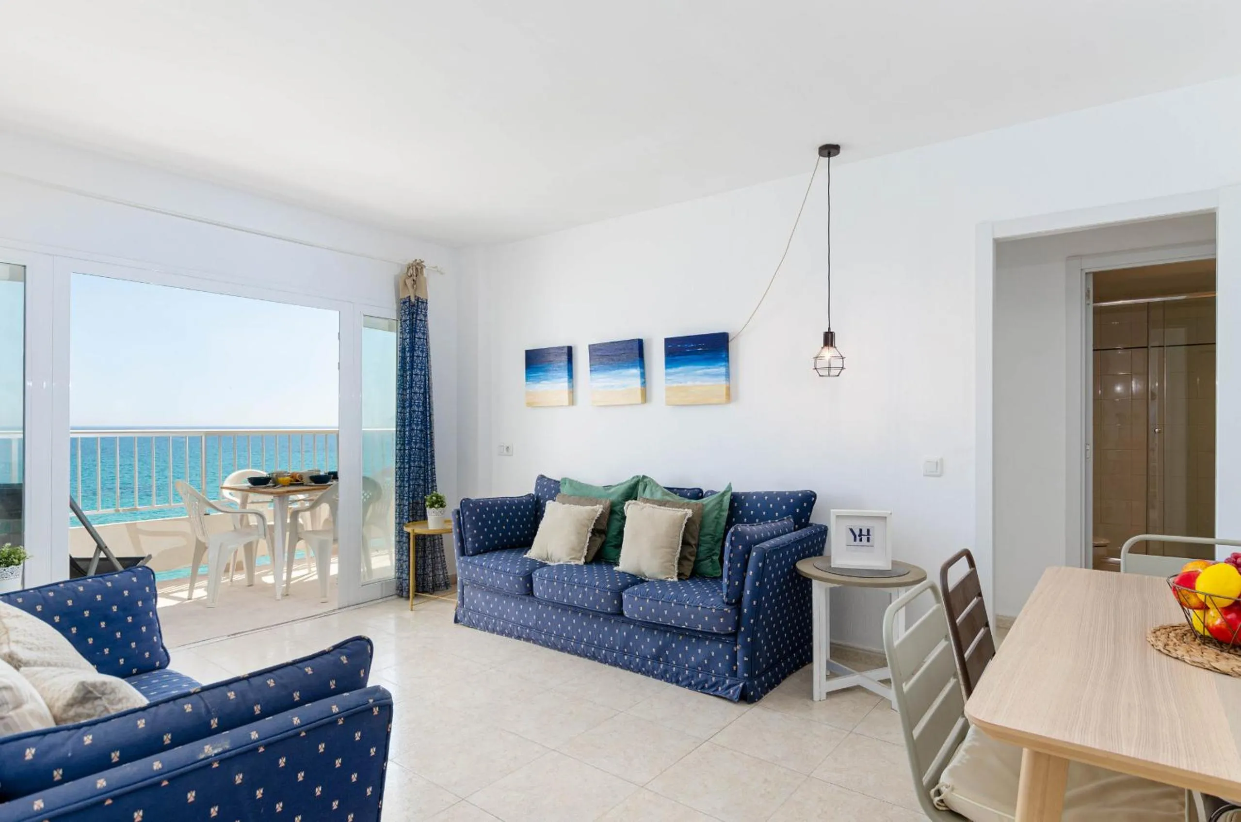Dining area in YourHouse Ocean