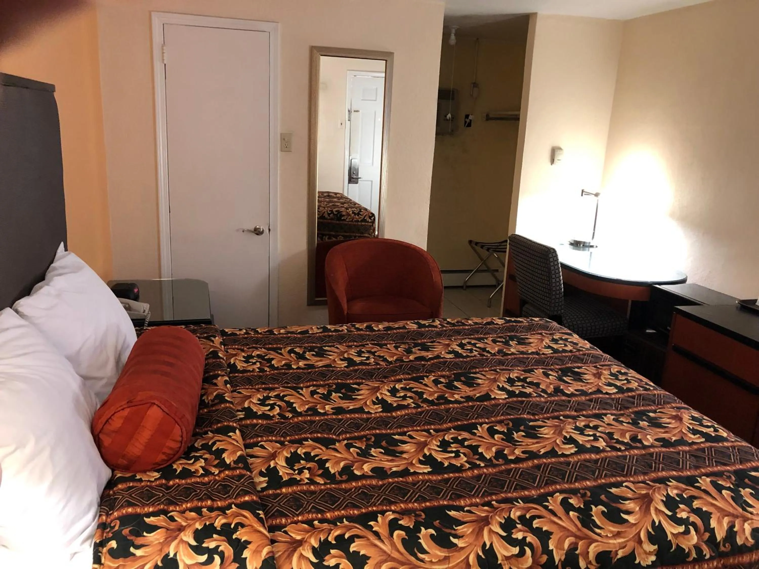 Bed in Sentinel Motel