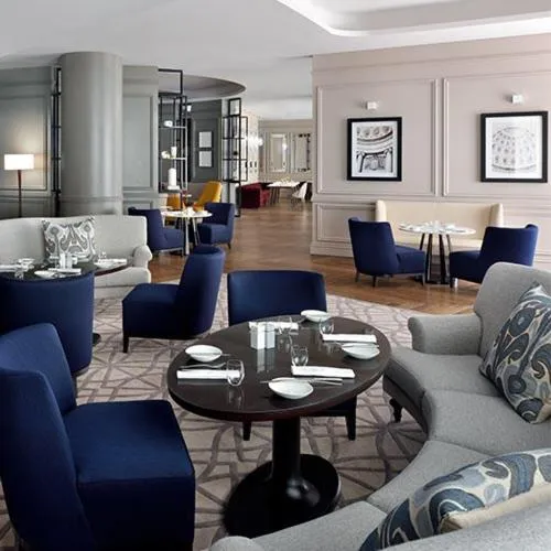 Restaurant/places to eat in Amazing 2 bedroom with full burj view