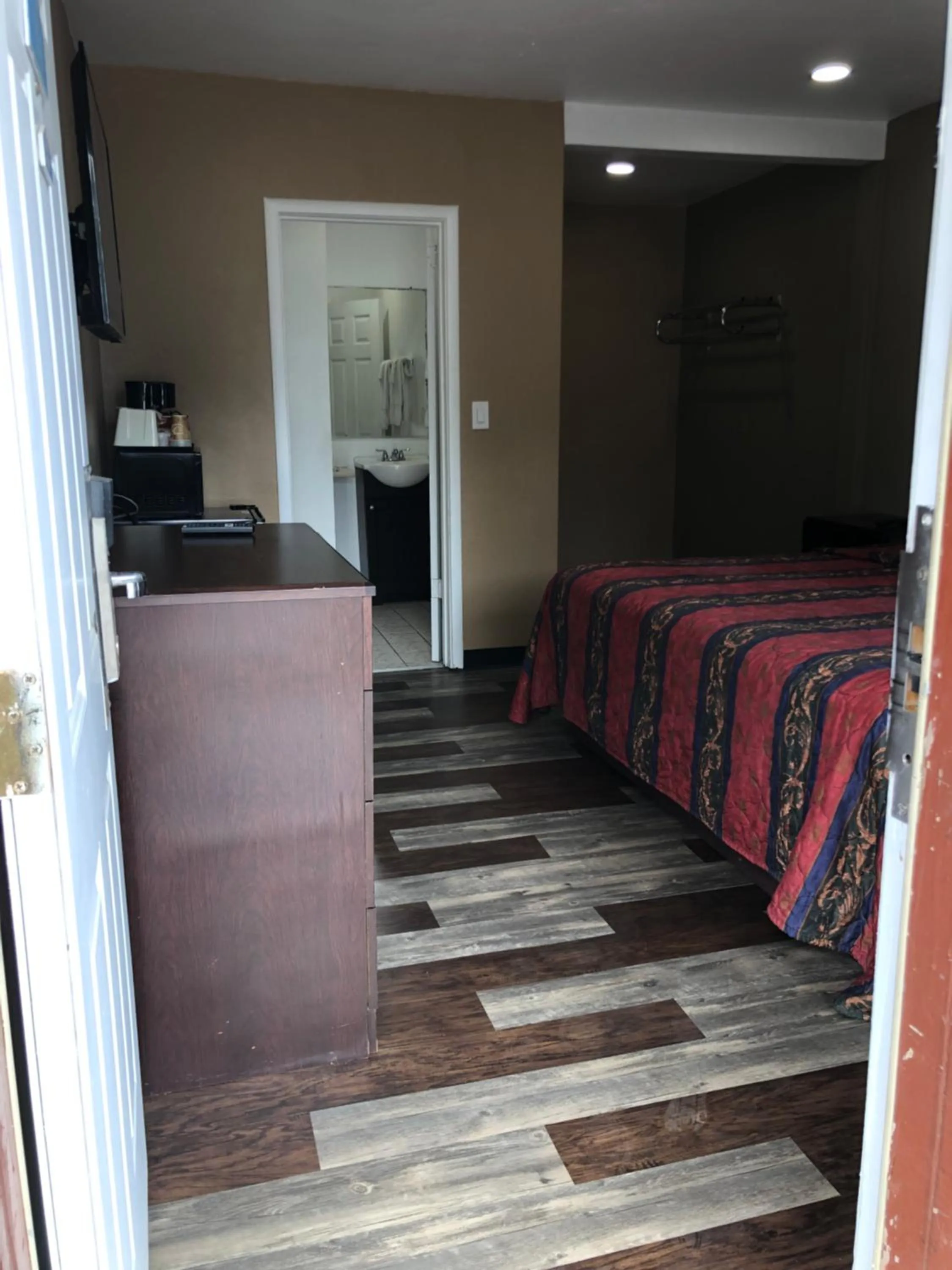 Bed in Haven Inn of Chico