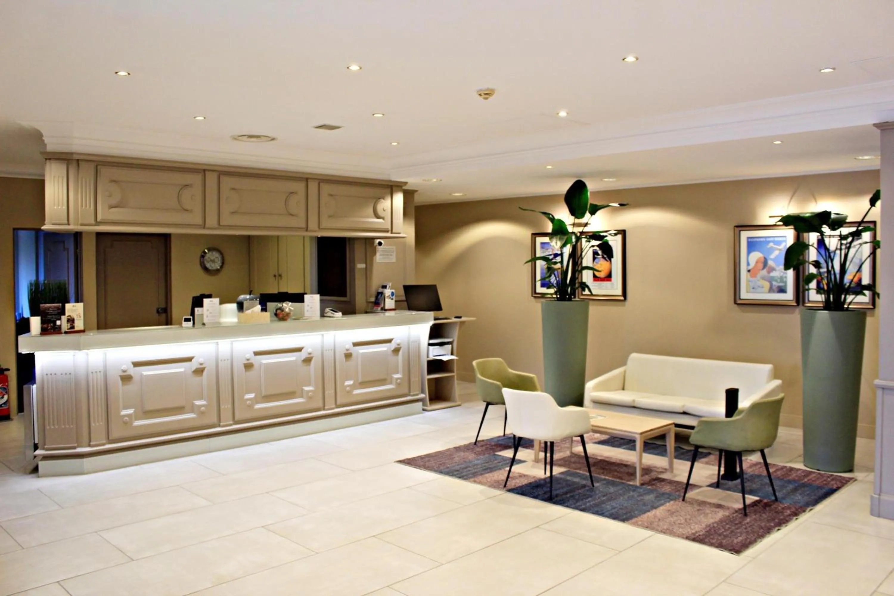 Best Western Marseille Aeroport