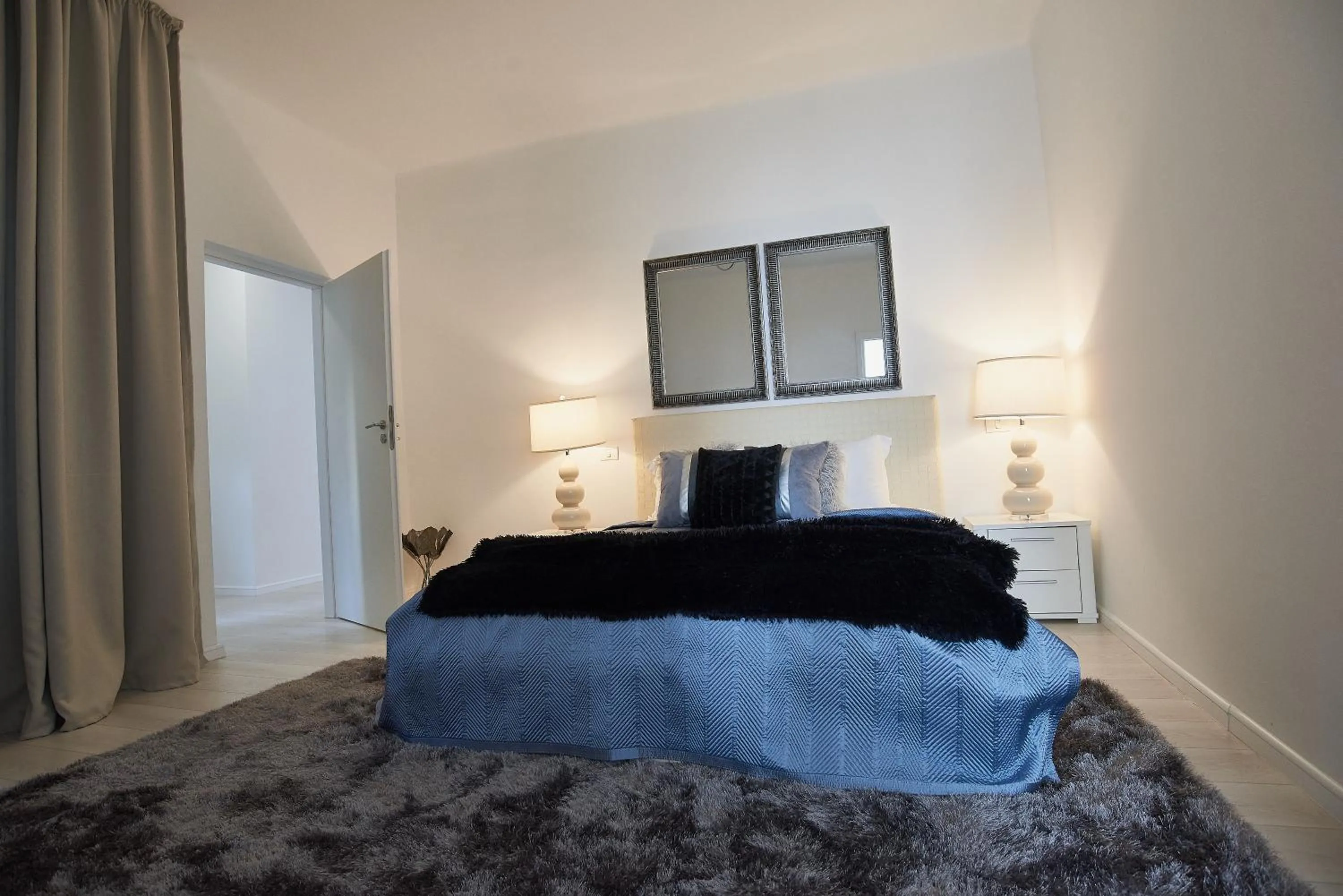 Bed in Metropole Apartments Old Town