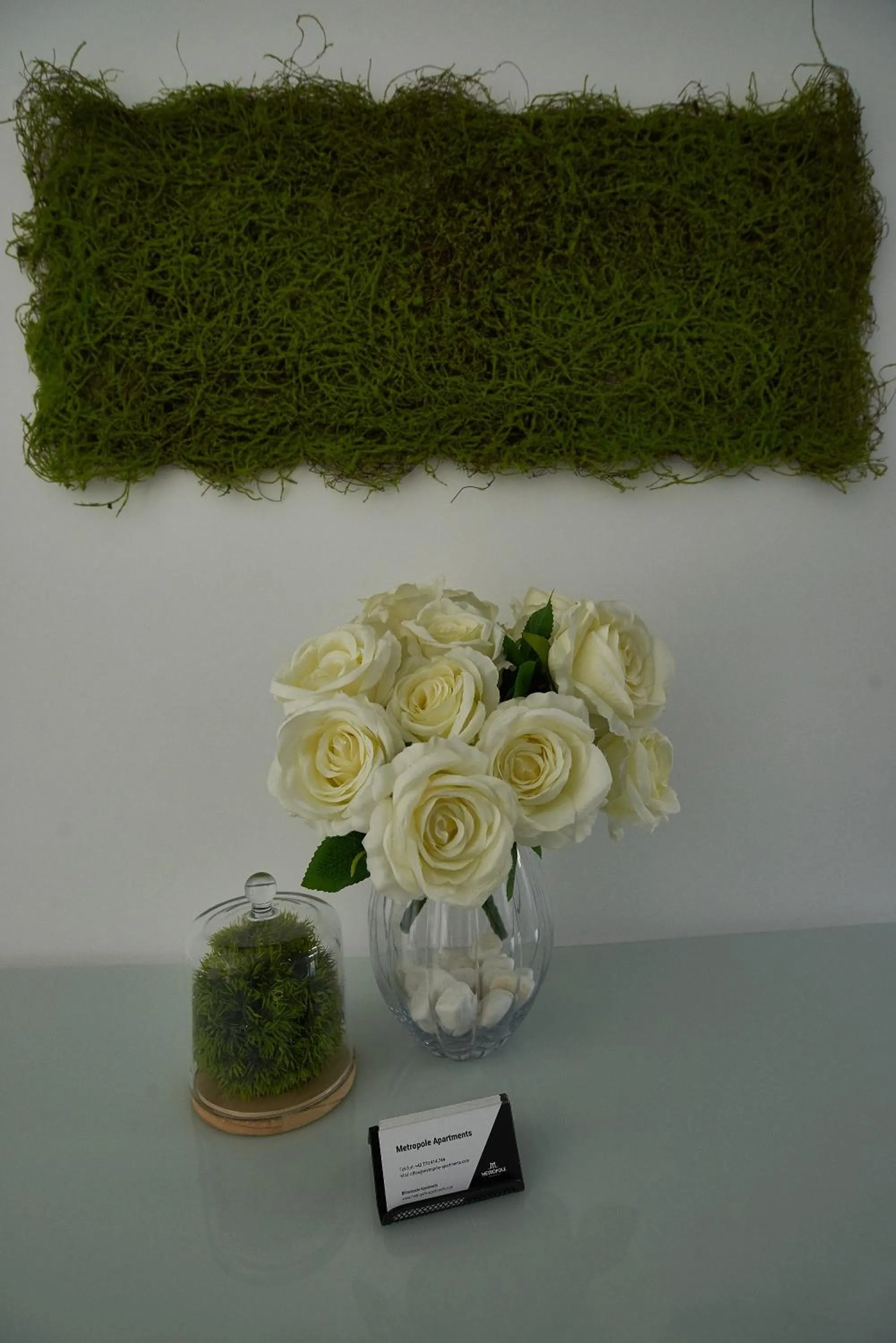 Decorative detail in Metropole Apartments Old Town