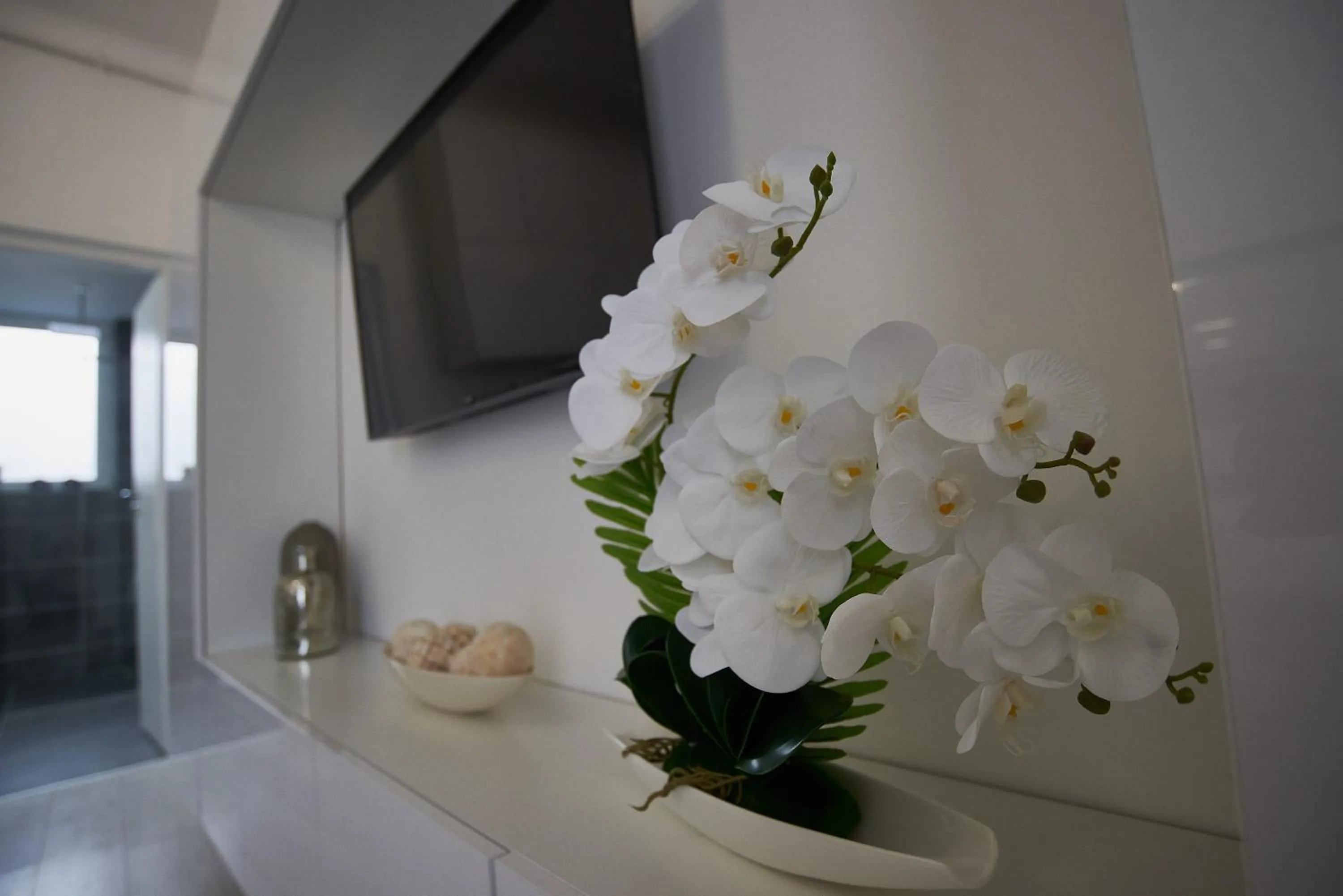 Decorative detail in Metropole Apartments Old Town