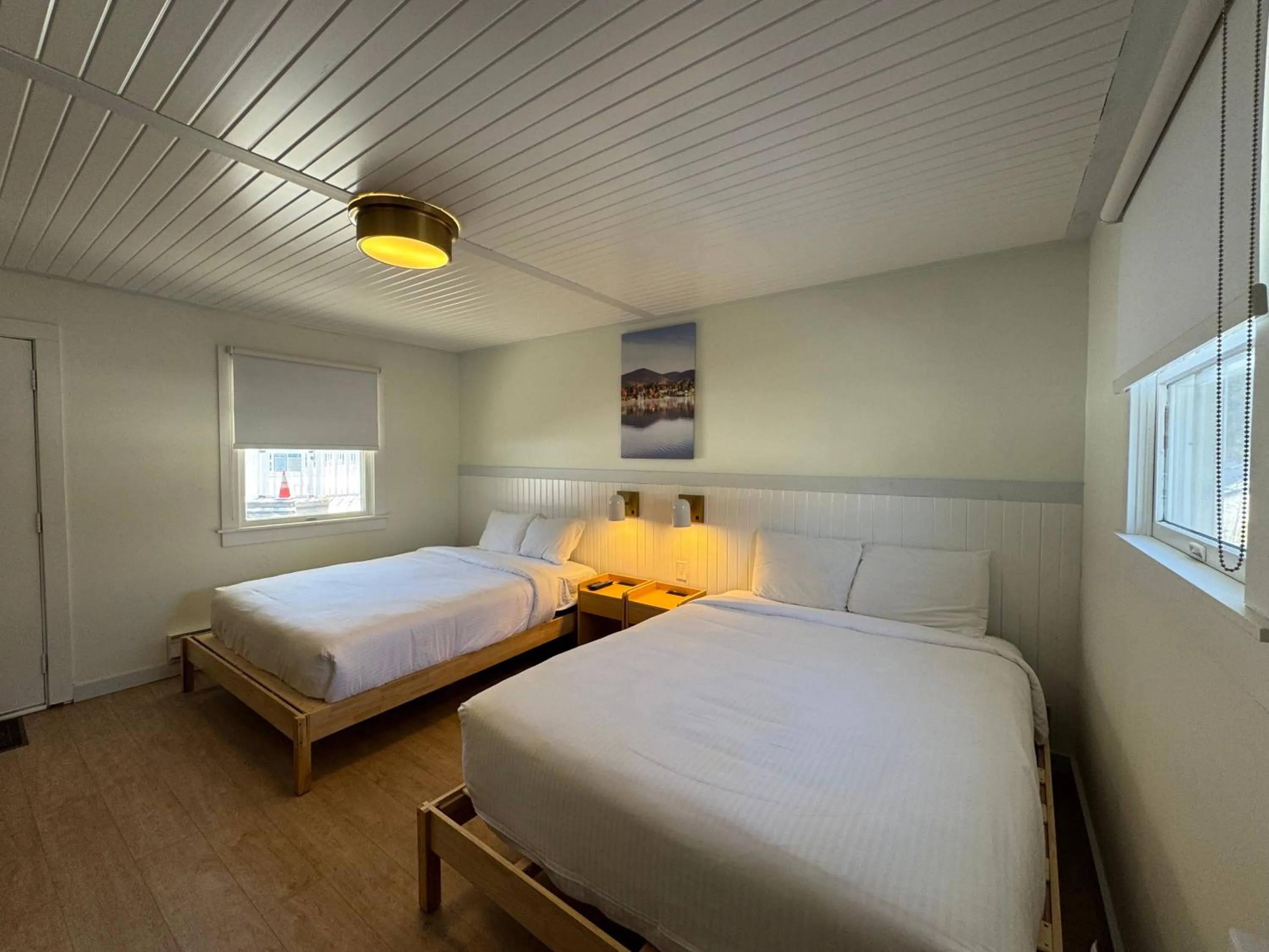 Bed in Maple Leaf Inn Lake Placid