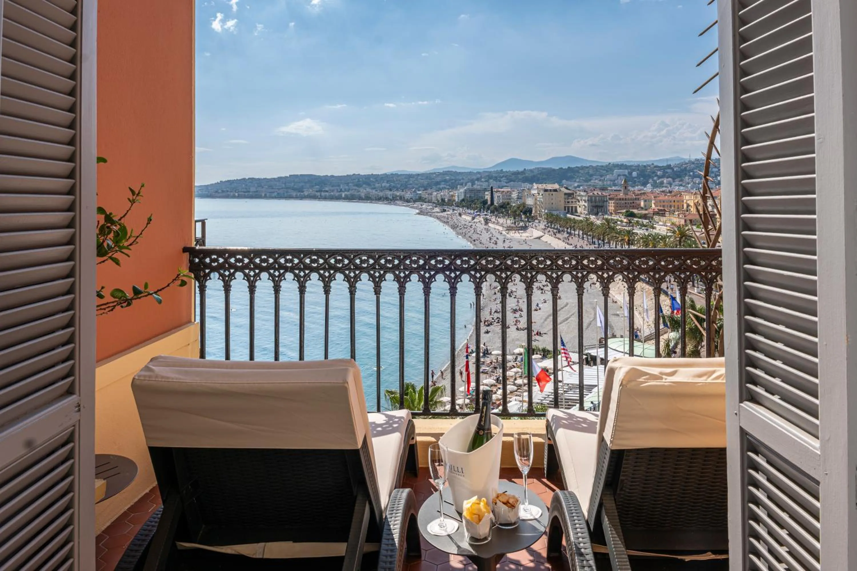 Sea view in Hotel Suisse