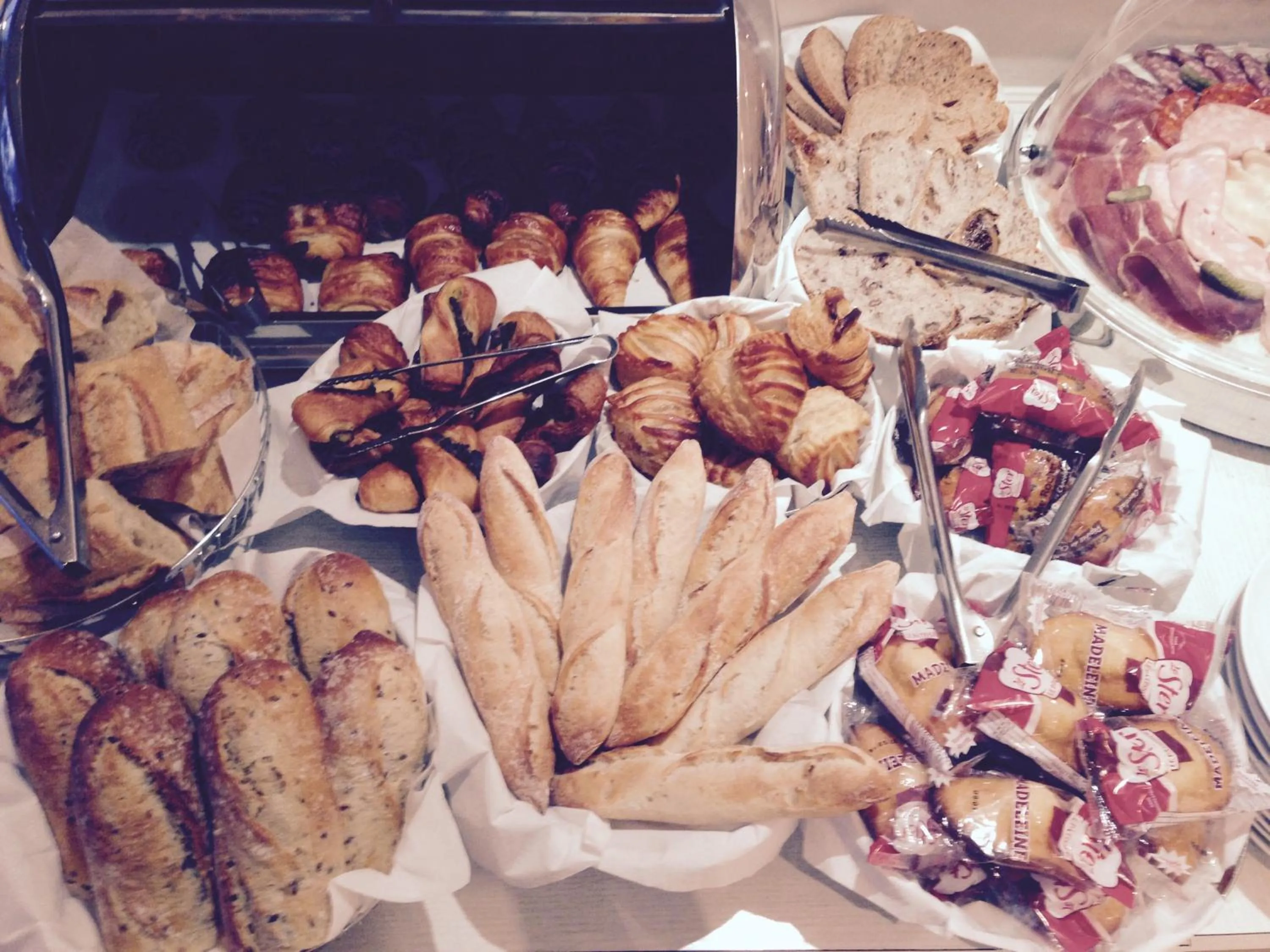 Food in Hotel Suisse