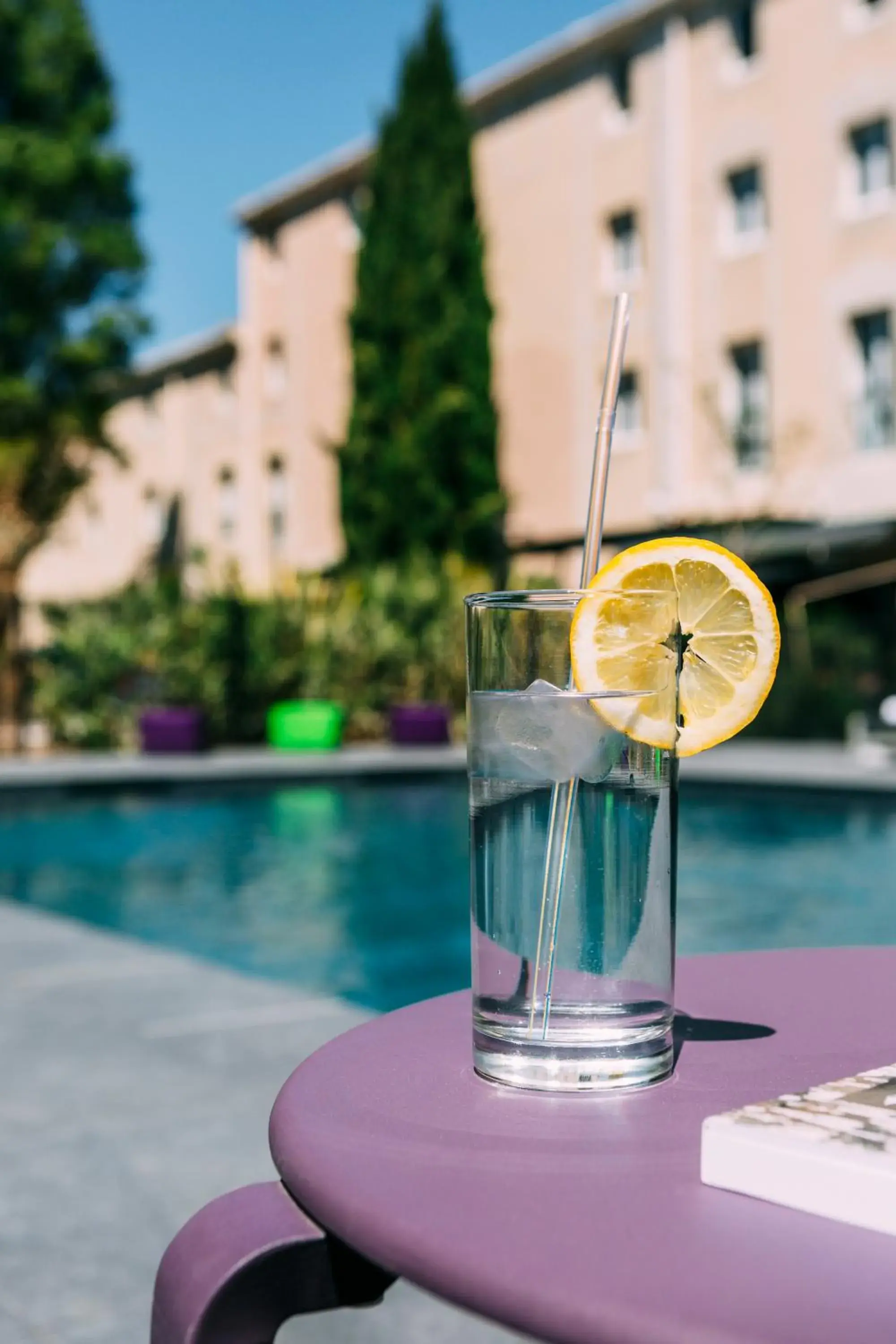 Swimming pool in Escale Oceania Aix-en-Provence Swimming pool in Escale Oceania Aix-en-Provence