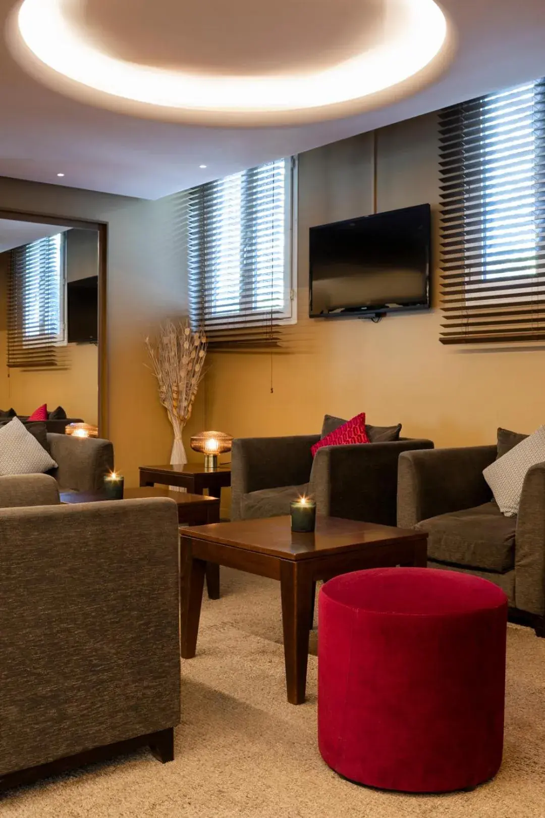 Lobby or reception in Escale Oceania Aix-en-Provence Lobby or reception in Escale Oceania Aix-en-Provence