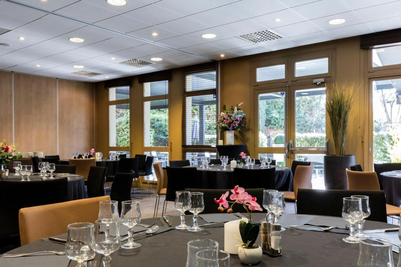 Restaurant/places to eat in Escale Oceania Aix-en-Provence