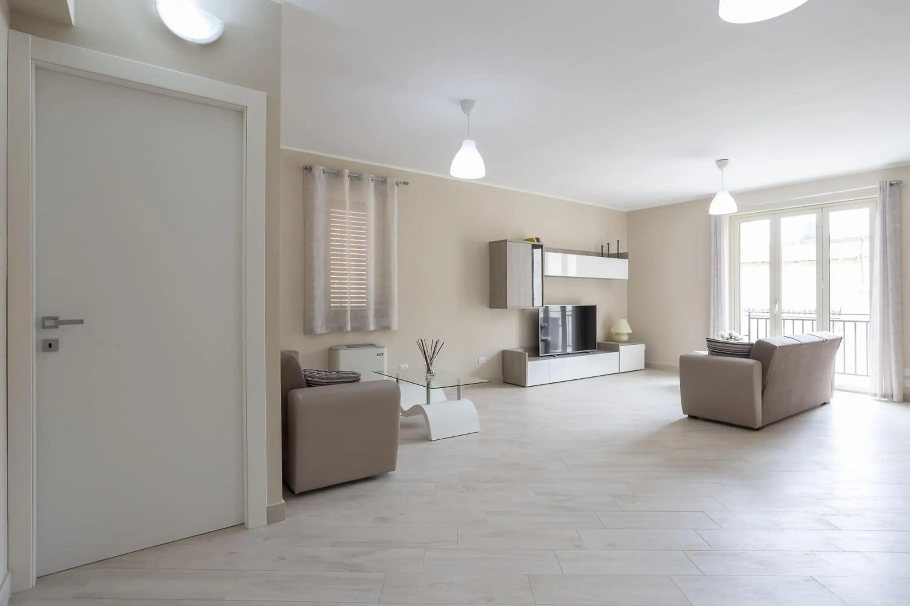 Three-Bedroom Apartment - single occupancy in Sicano Home Three-Bedroom Apartment - single occupancy in Sicano Home