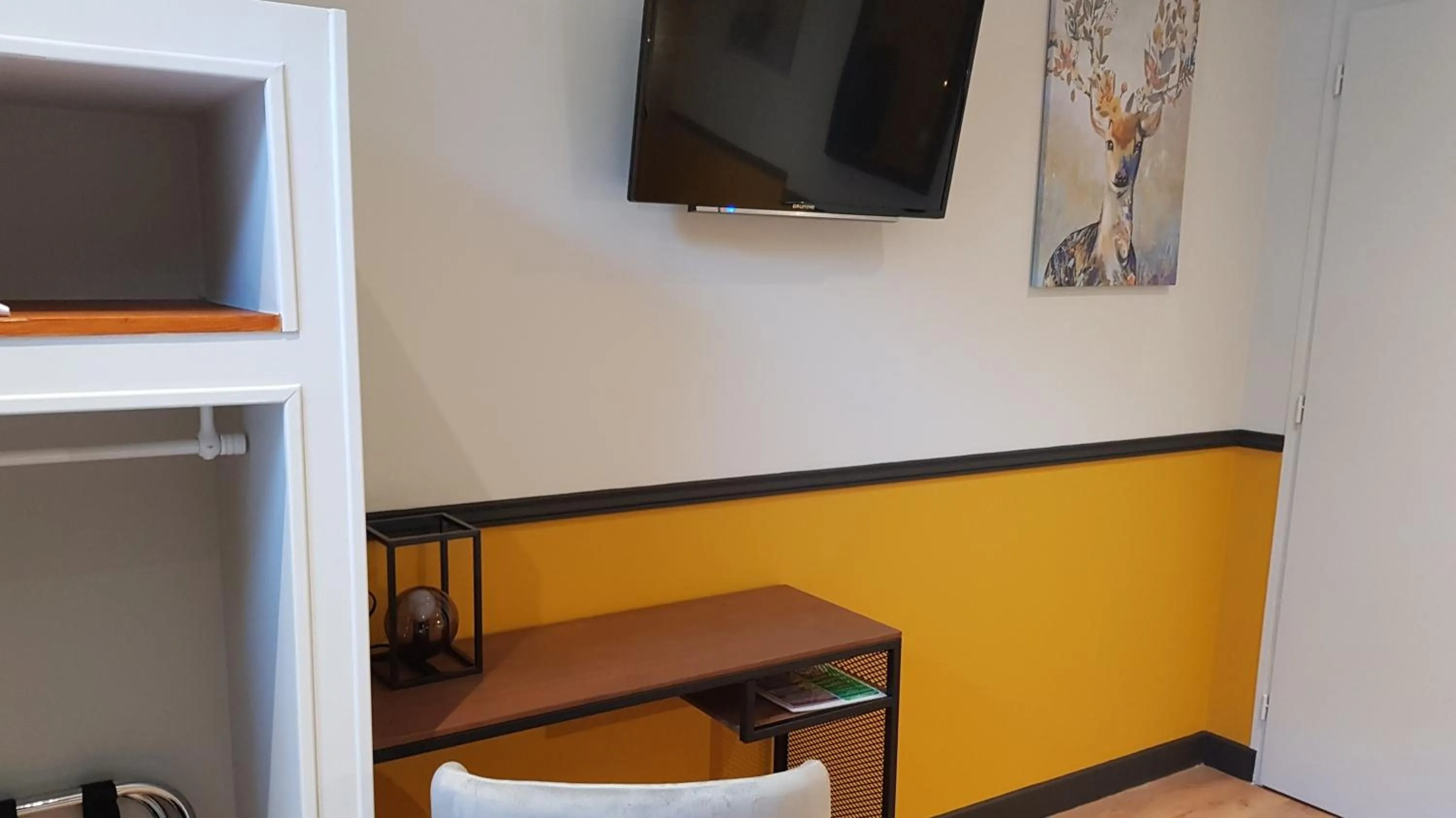 Decorative detail in Le Beaugency