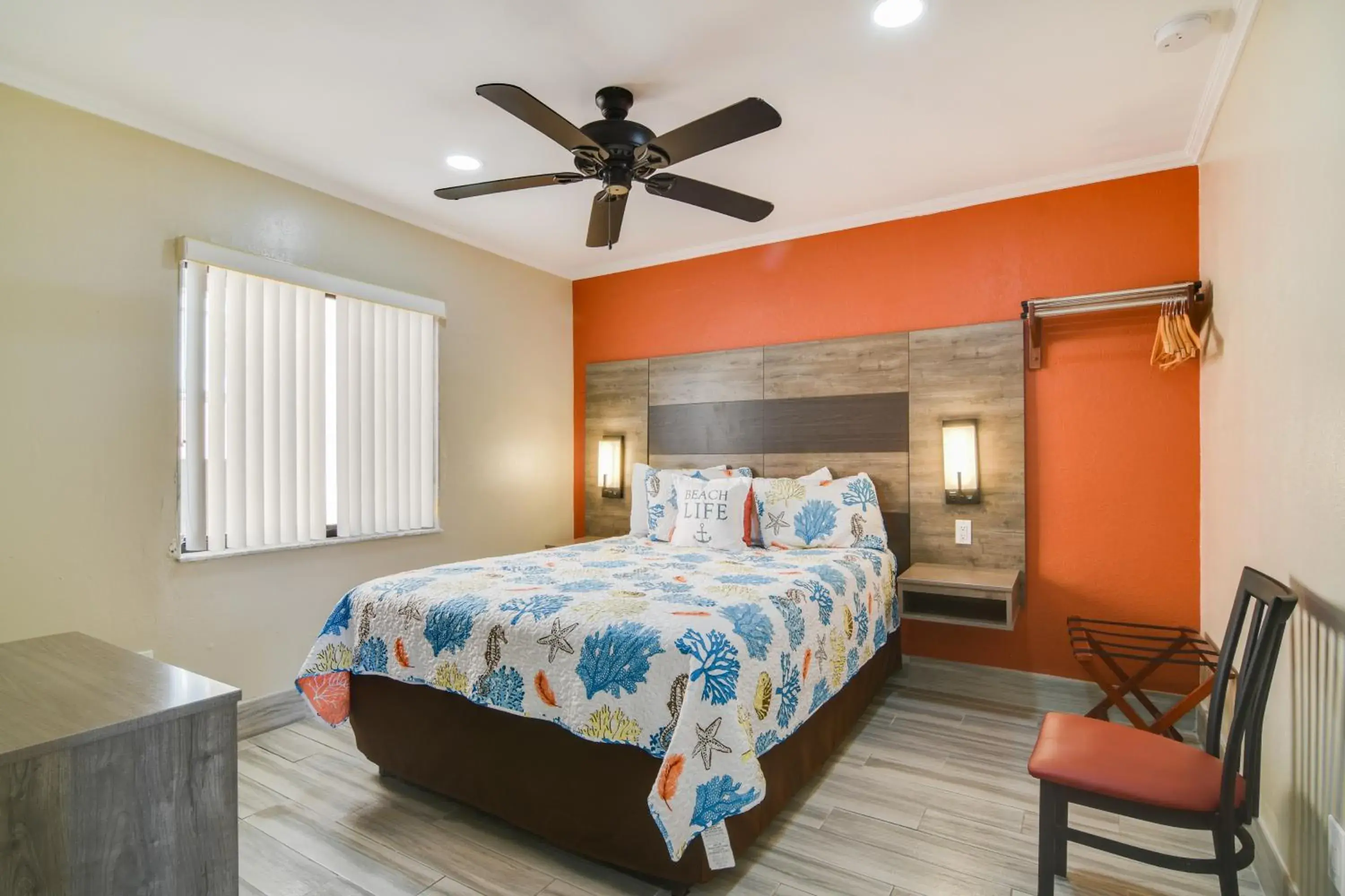 Bed in Anthony's on the Beach Bed in Anthony's on the Beach