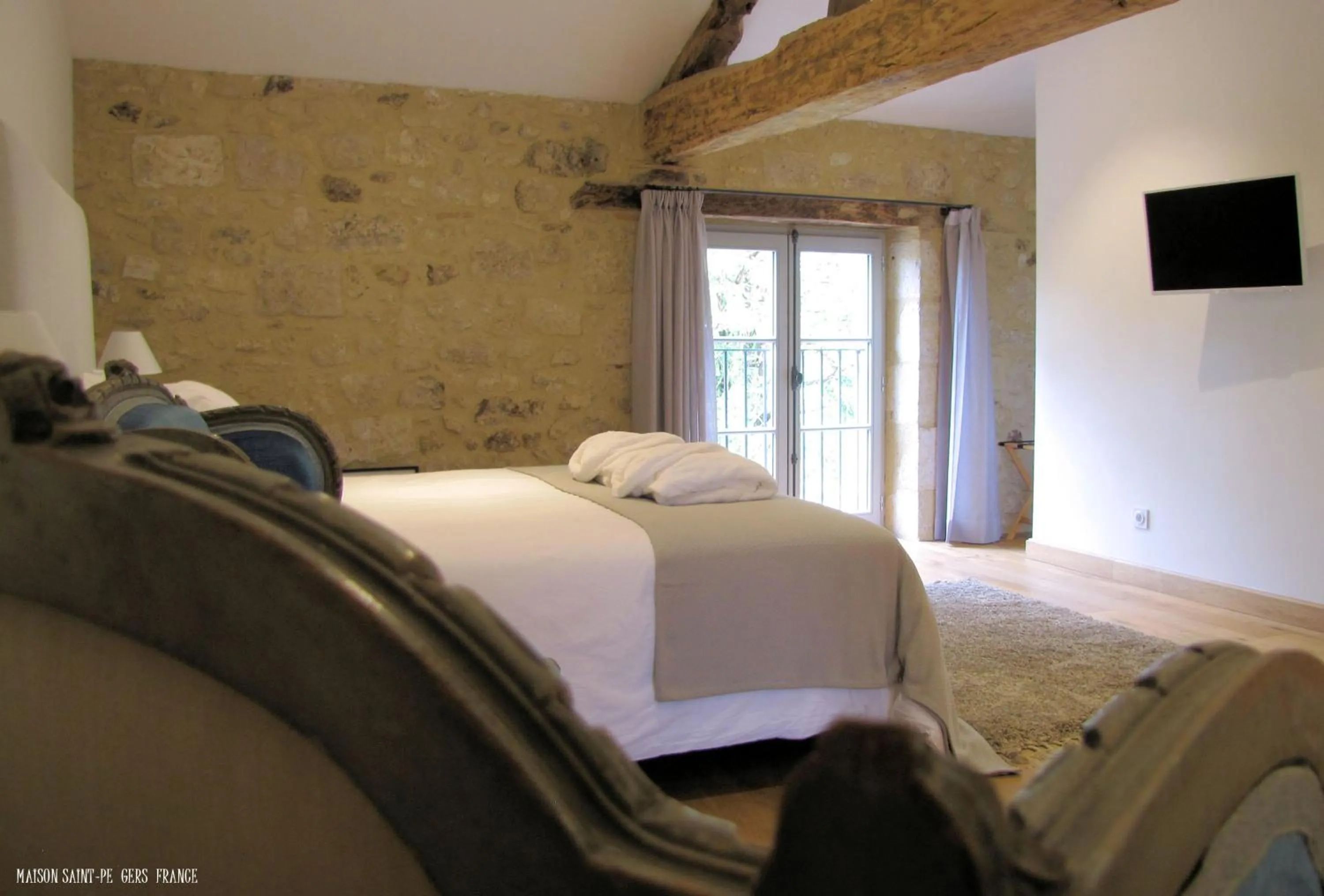 Bed in Maison Saint-Pé (Gers)