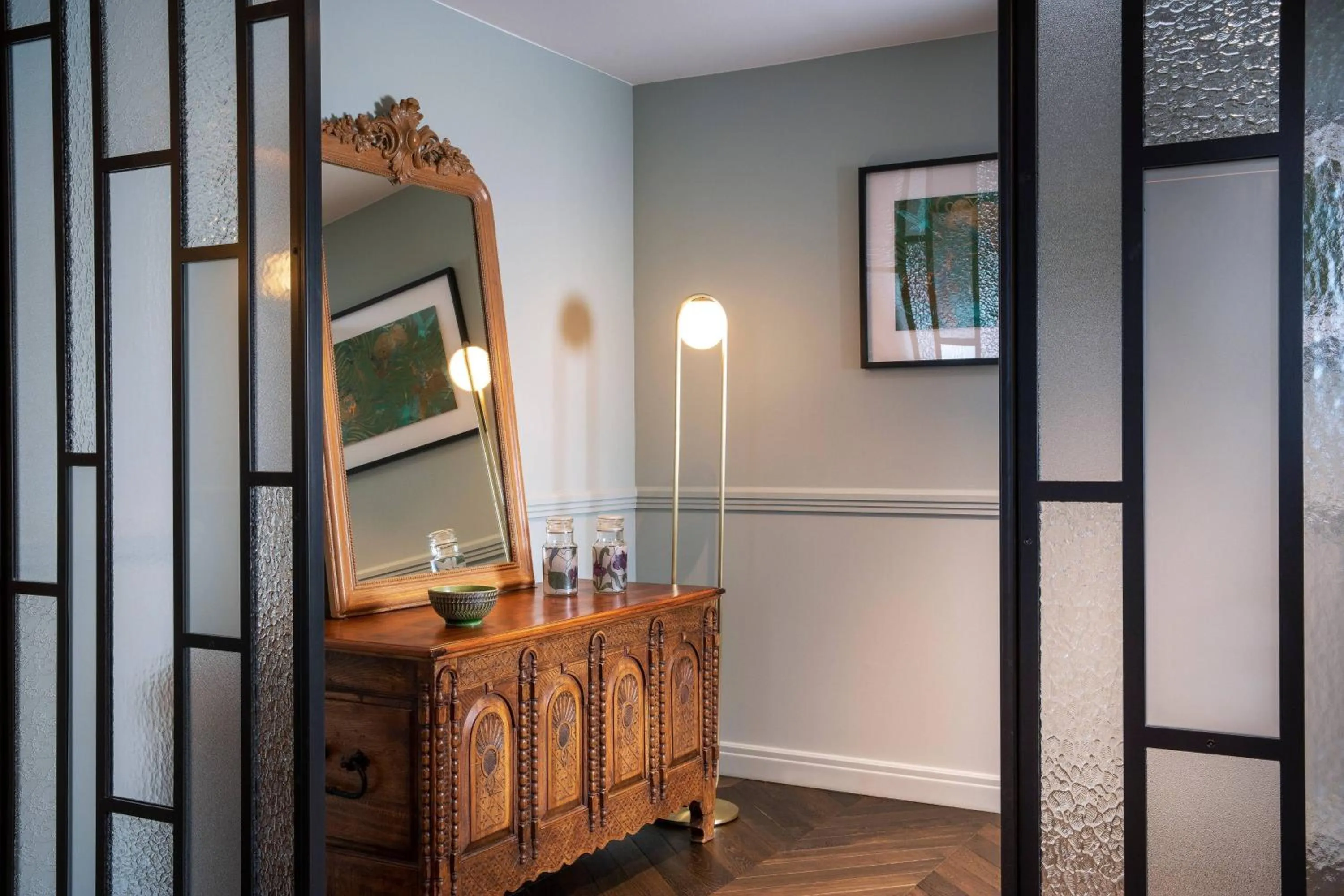 Photo of the whole room in Maison Rouge Strasbourg Hotel & Spa, Autograph Collection