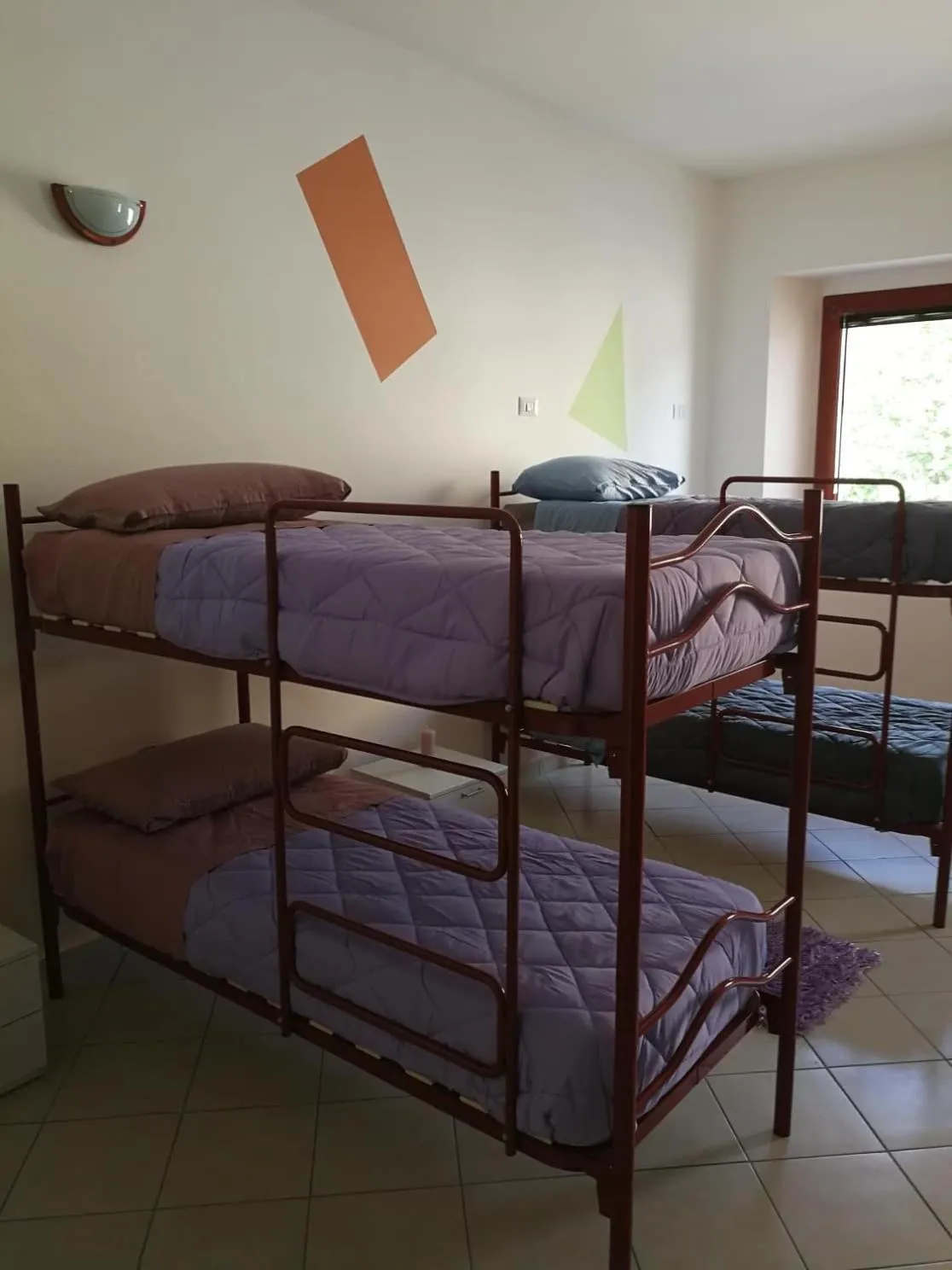 bunk bed in OSTELLO DI SAN GERMANO