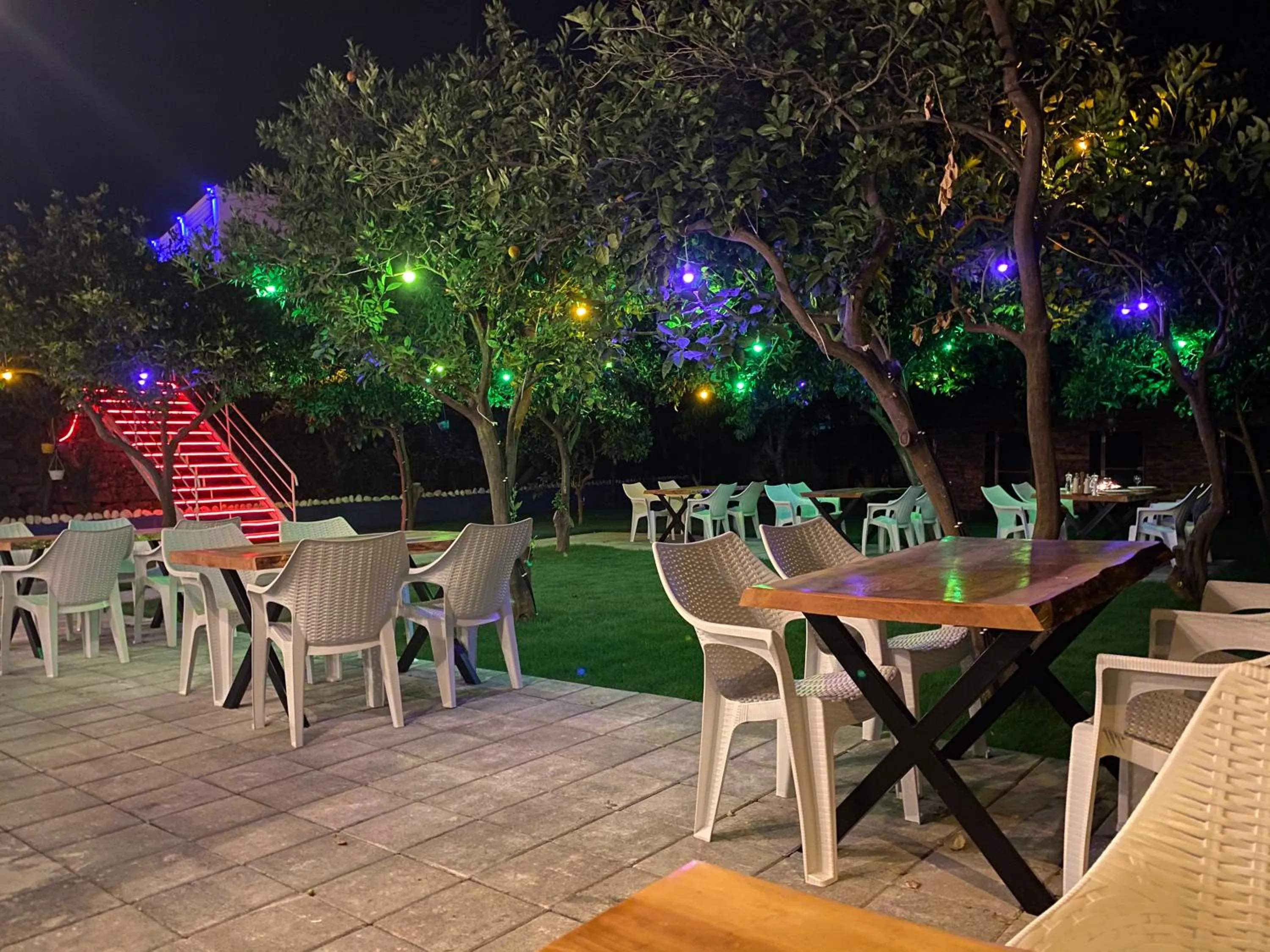 Restaurant/places to eat in Aroma Butik Hotel