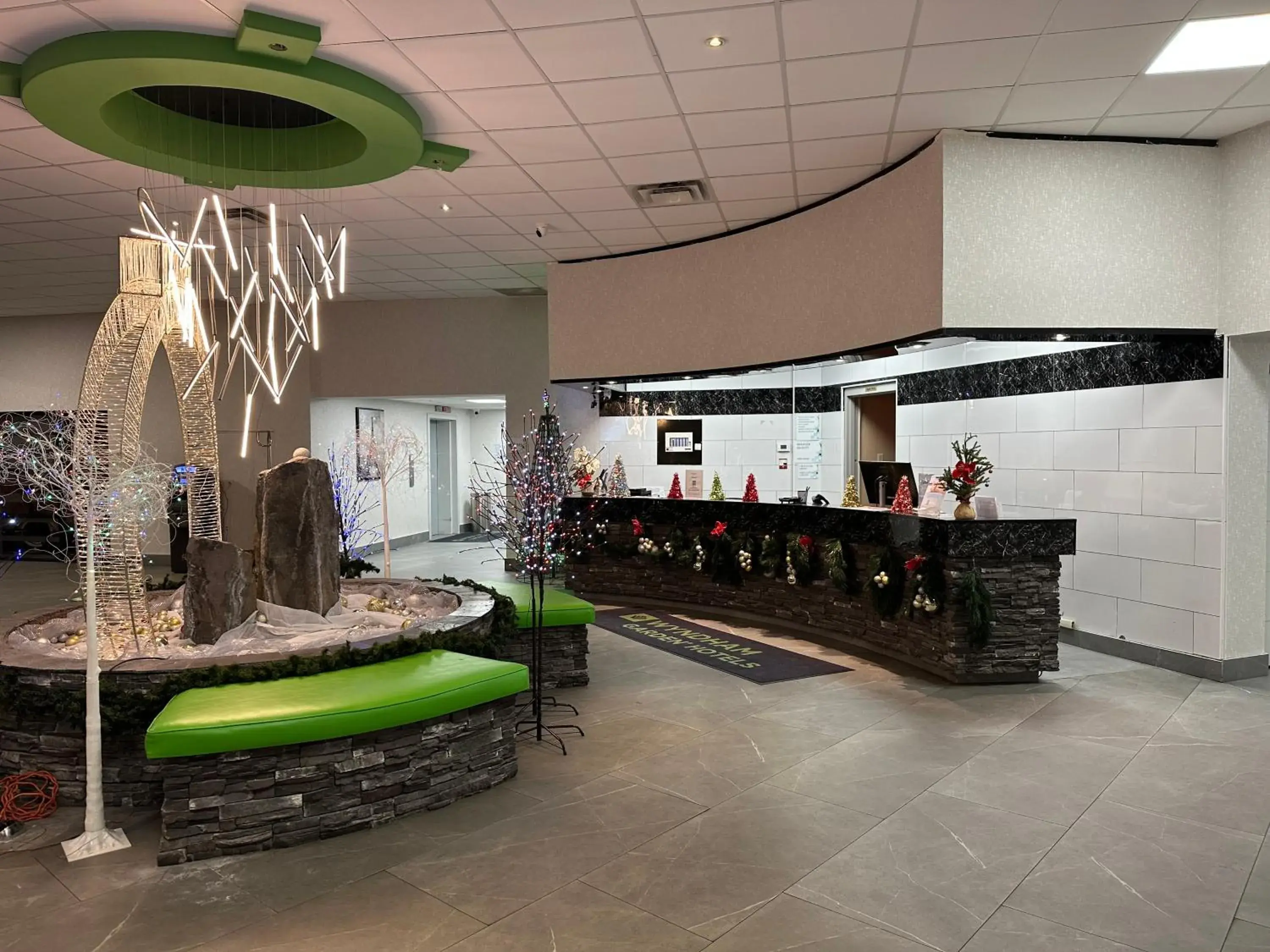 Property building in Wyndham Garden Medicine Hat Conference Center Property building in Wyndham Garden Medicine Hat Conference Center