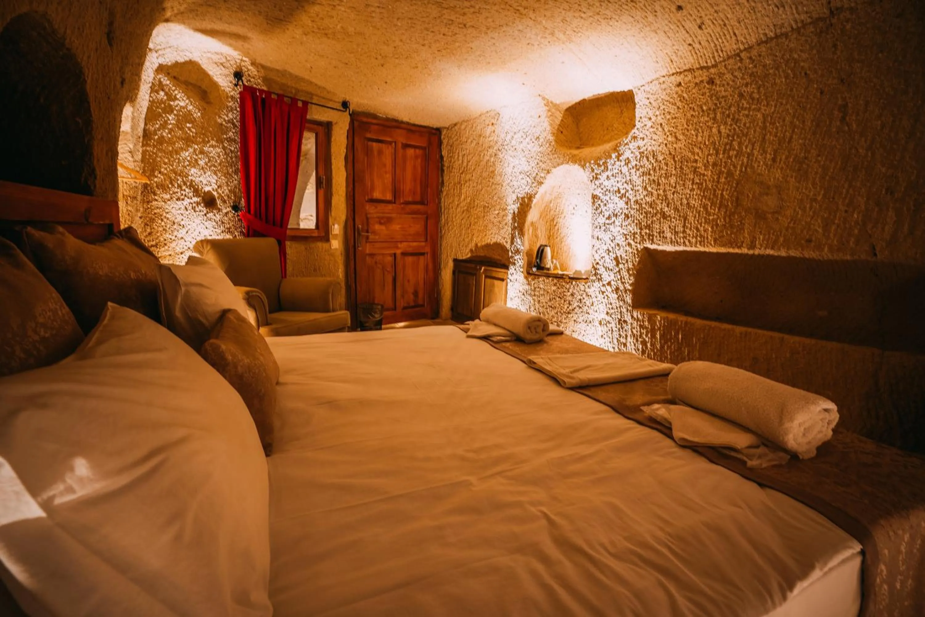 Bed in Prime Cappadocia Suites