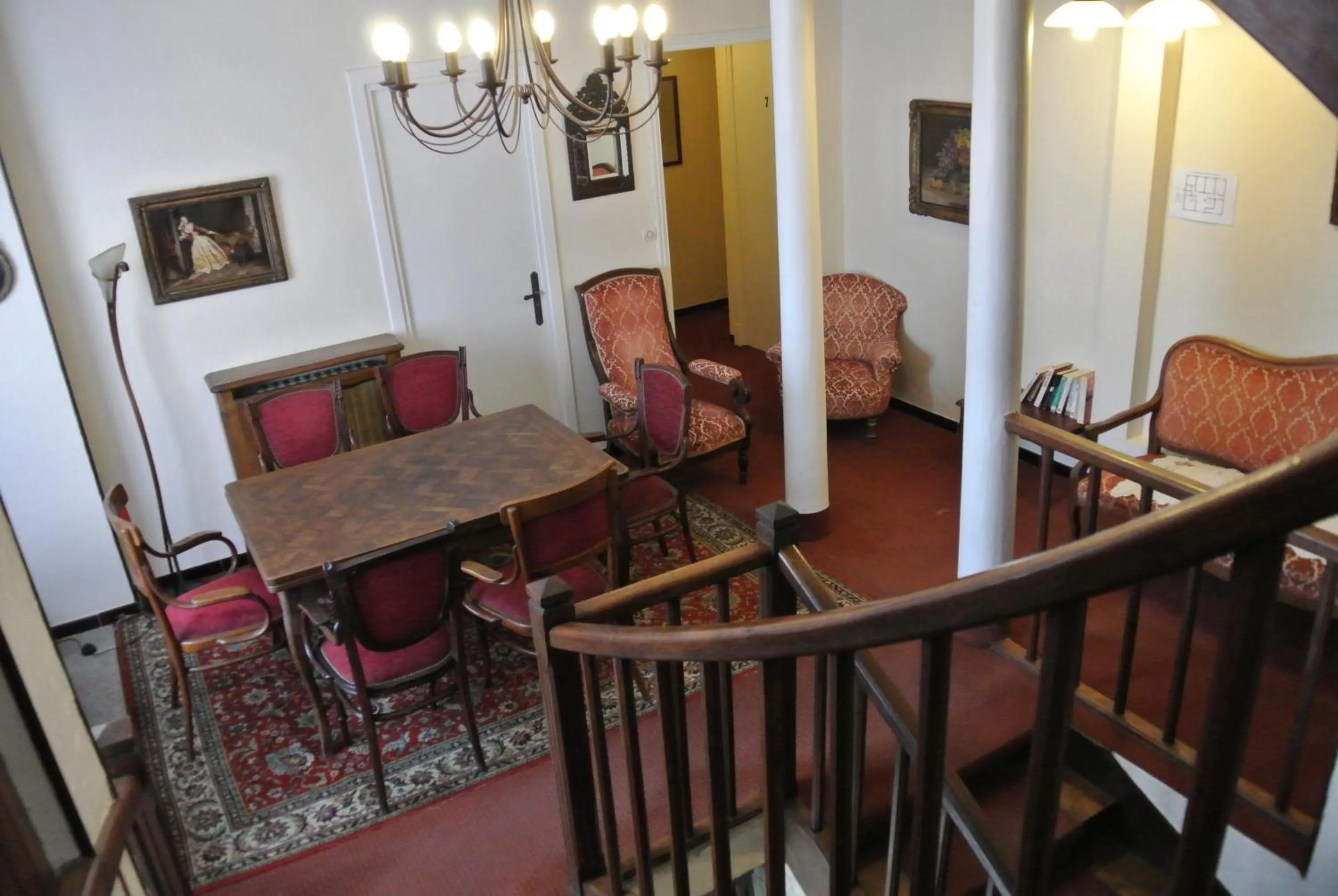 Living room in Hôtel Castel Mistral