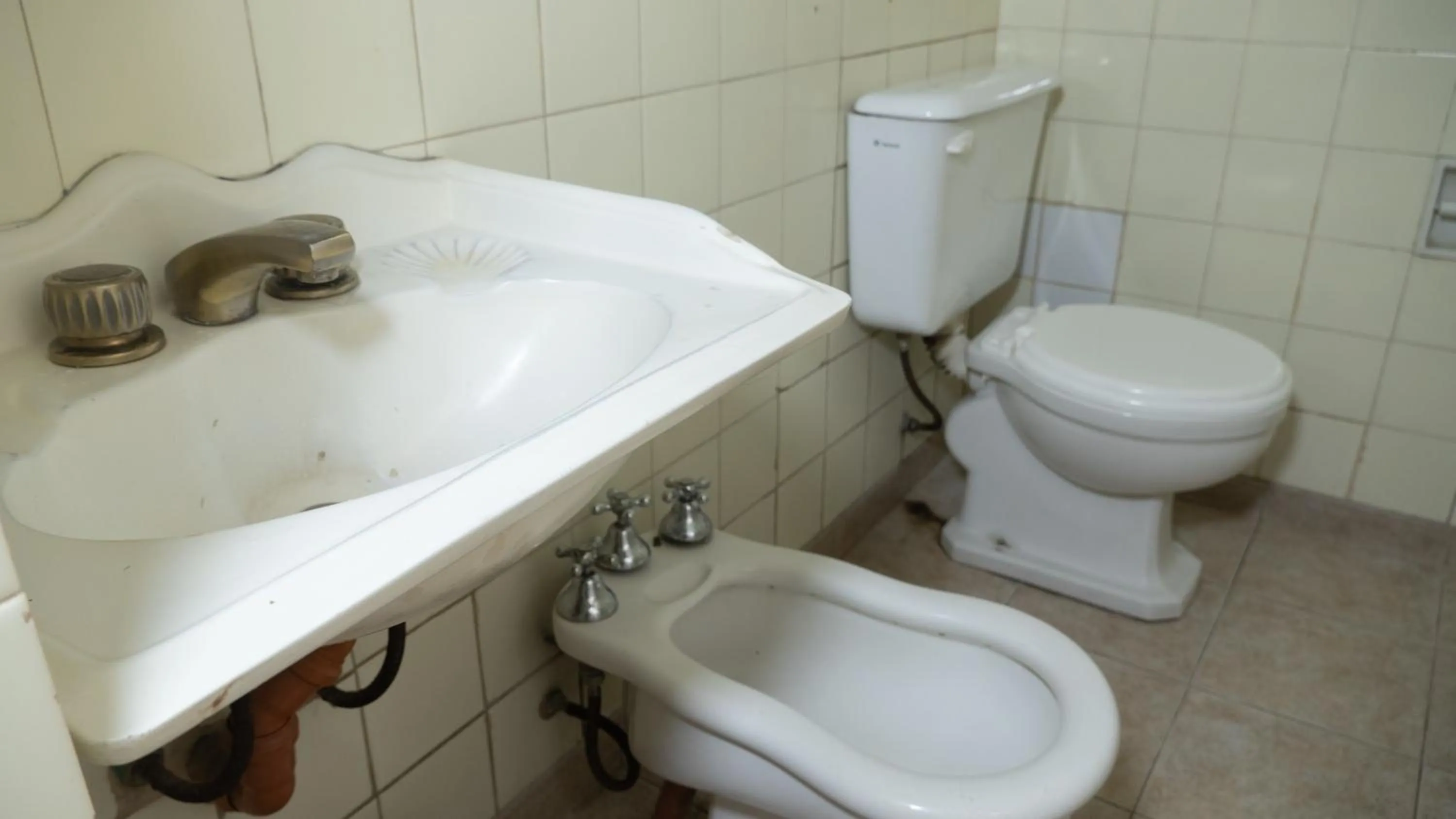 Bathroom in Sevilla Home Hotel